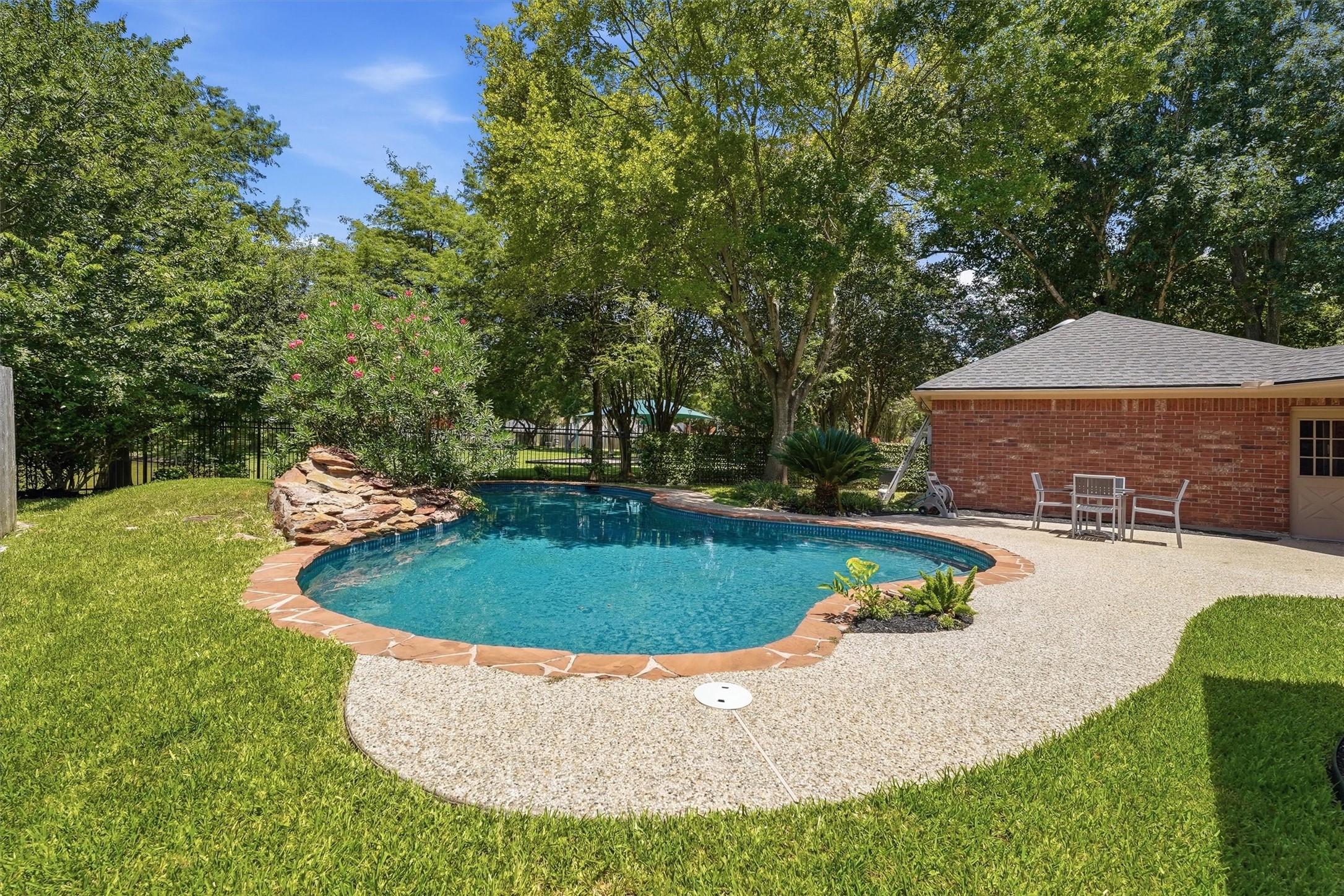3319 Vista Lake Drive Property Photo 18