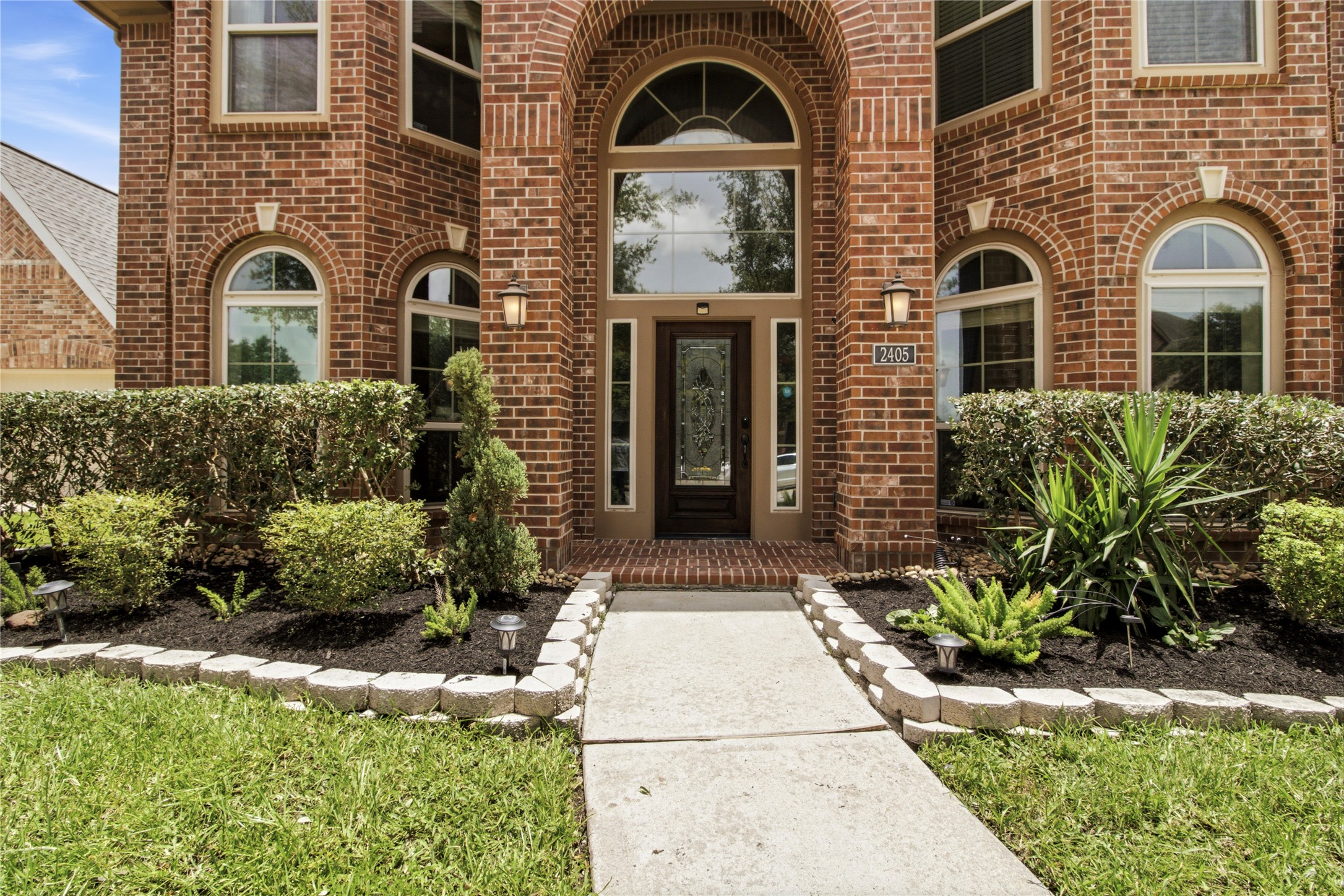 2405 Barton Shores Drive Property Photo 2