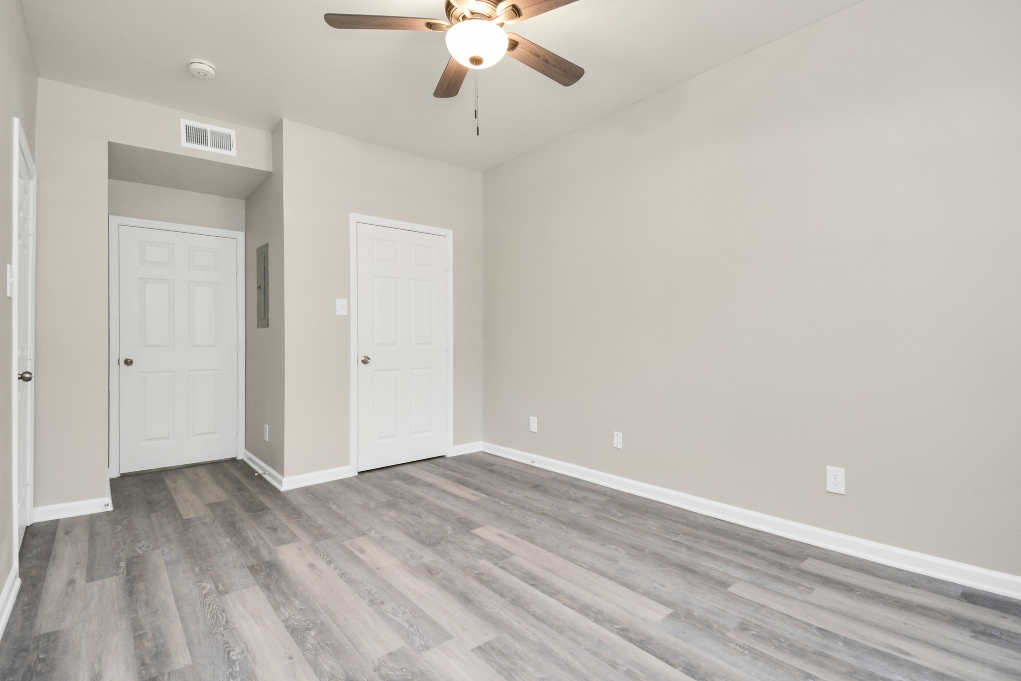 2222 Maroneal Street 0346 Property Photo 8