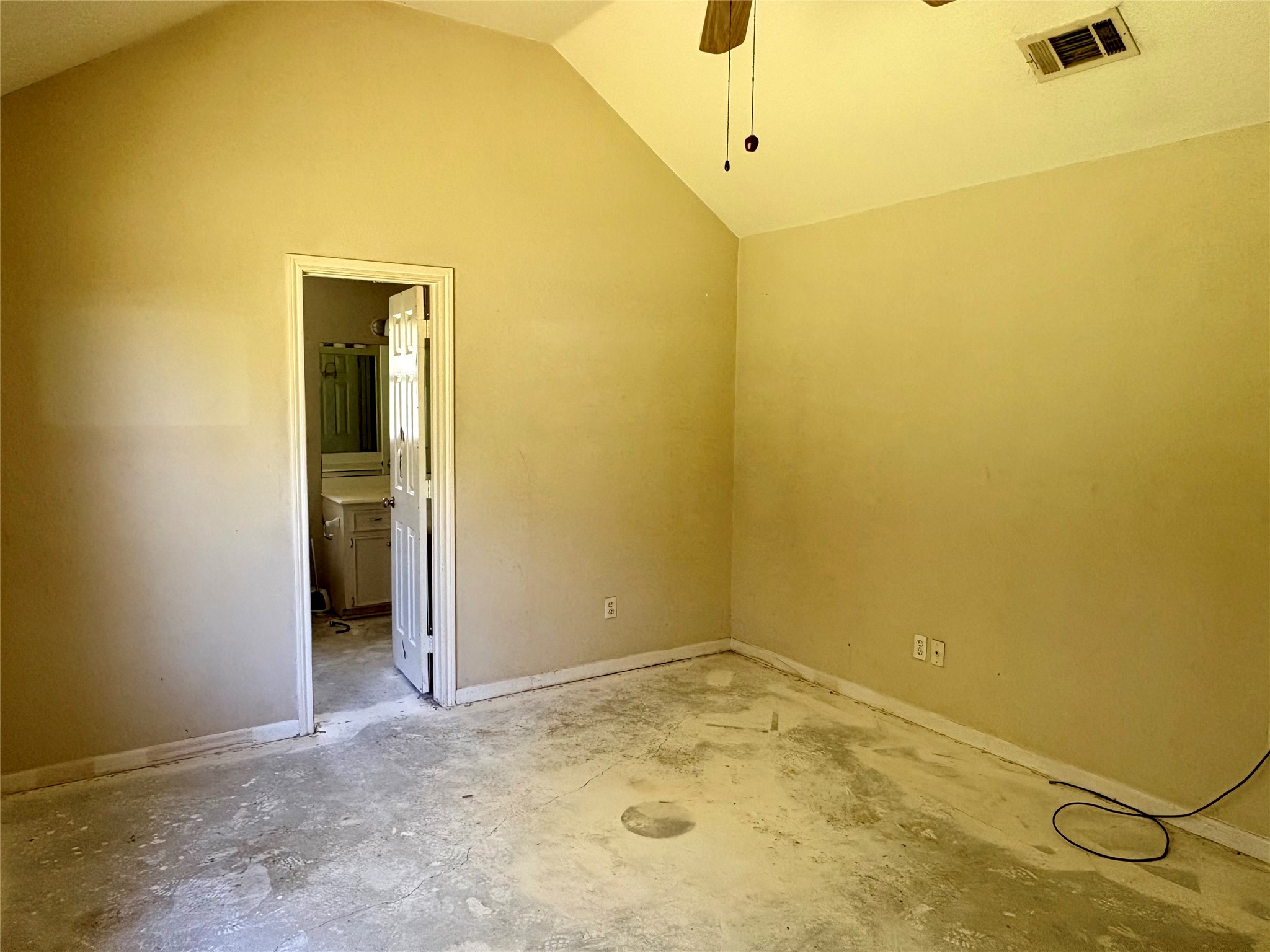 8874 Spring Woods Drive Property Photo 18
