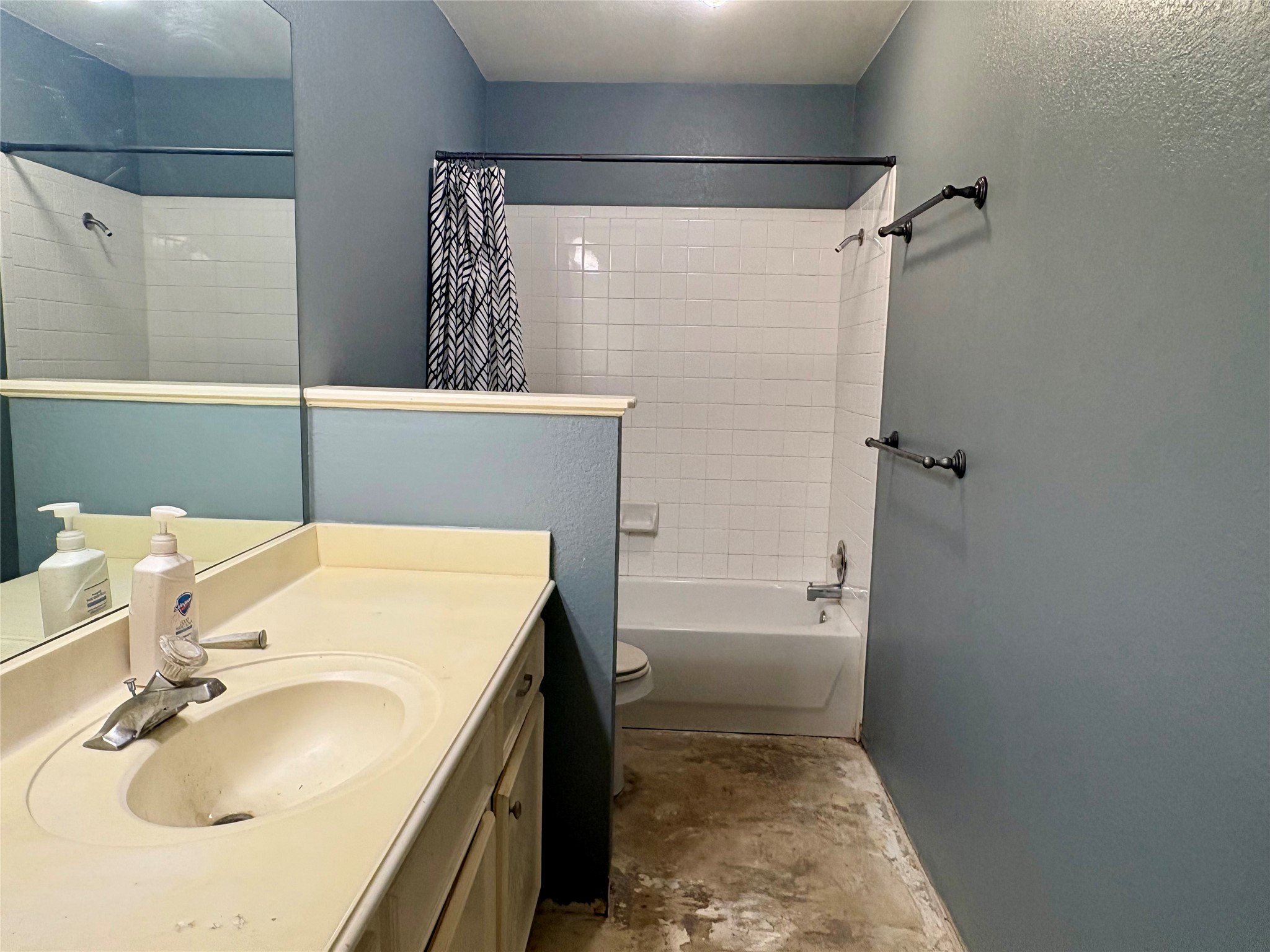 8874 Spring Woods Drive Property Photo 21