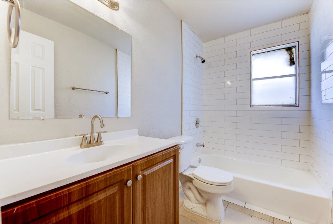 5513 Cavalcade Street Property Photo 3