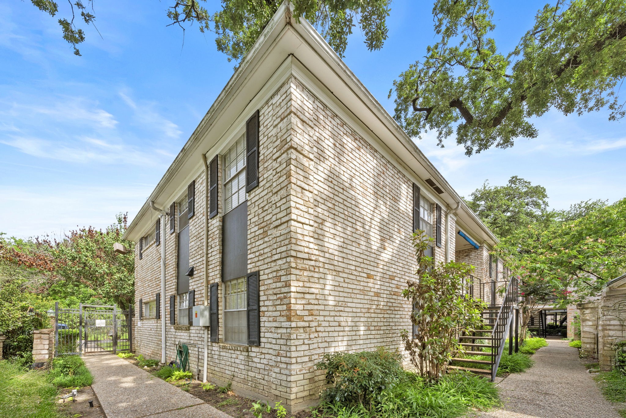 7900 Westheimer Road 121 Property Photo 5