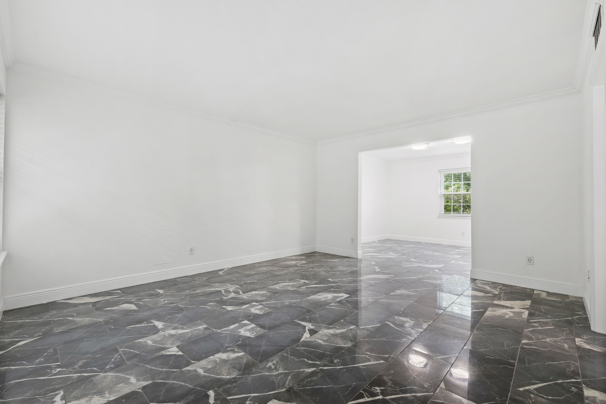 7900 Westheimer Road 121 Property Photo 7