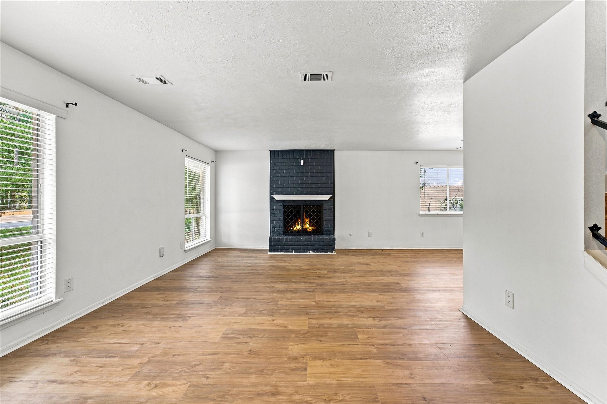 44 S Waxberry Road Property Photo 4