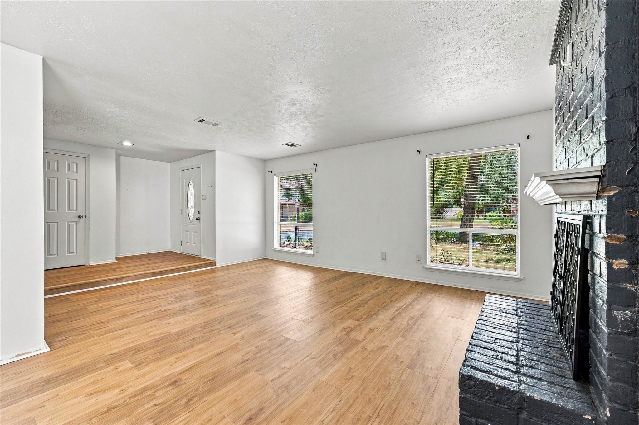 44 S Waxberry Road Property Photo 5