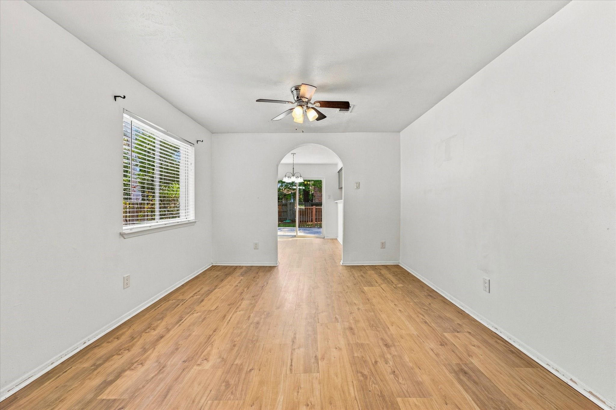 44 S Waxberry Road Property Photo 8