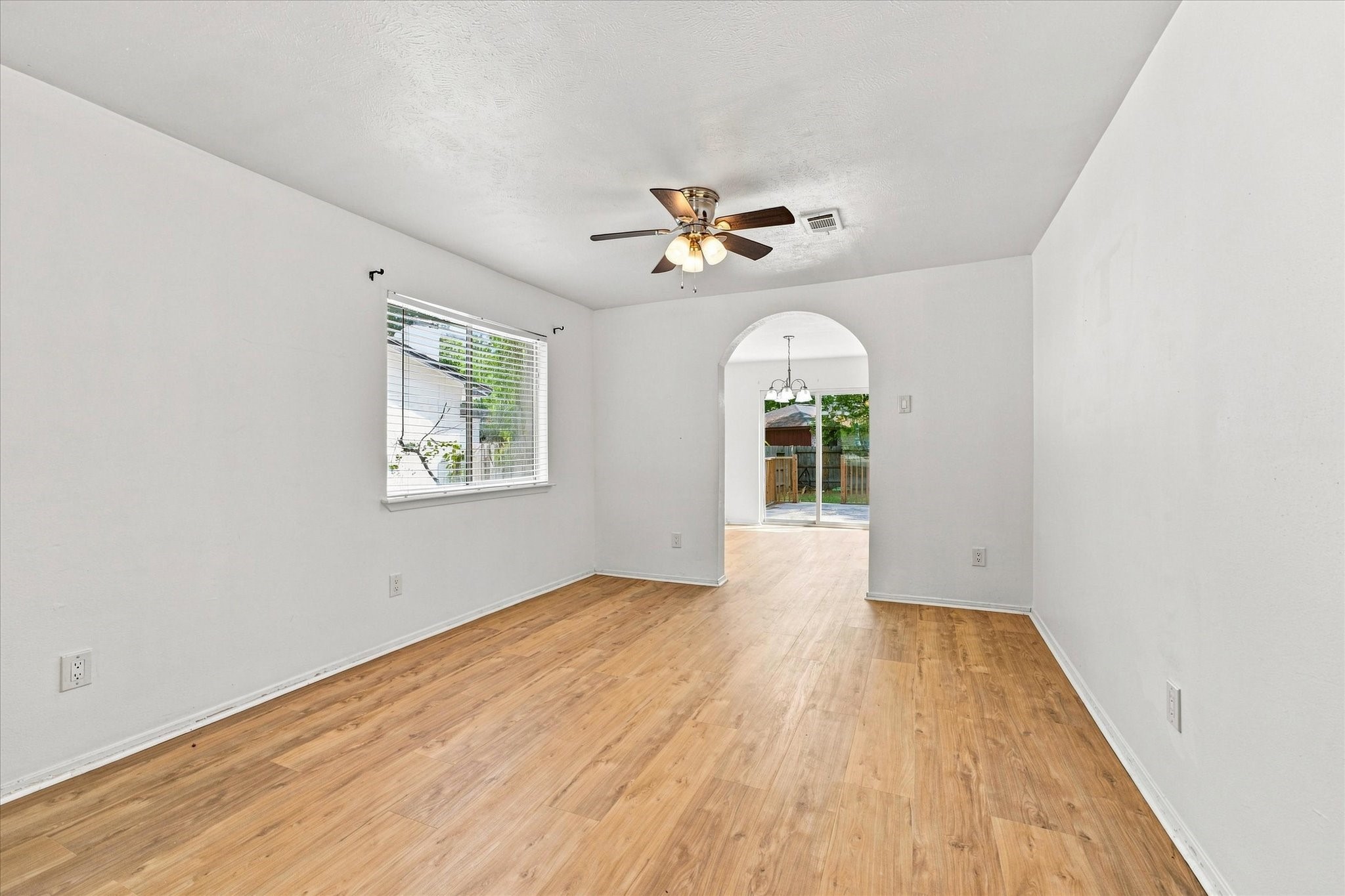 44 S Waxberry Road Property Photo 9