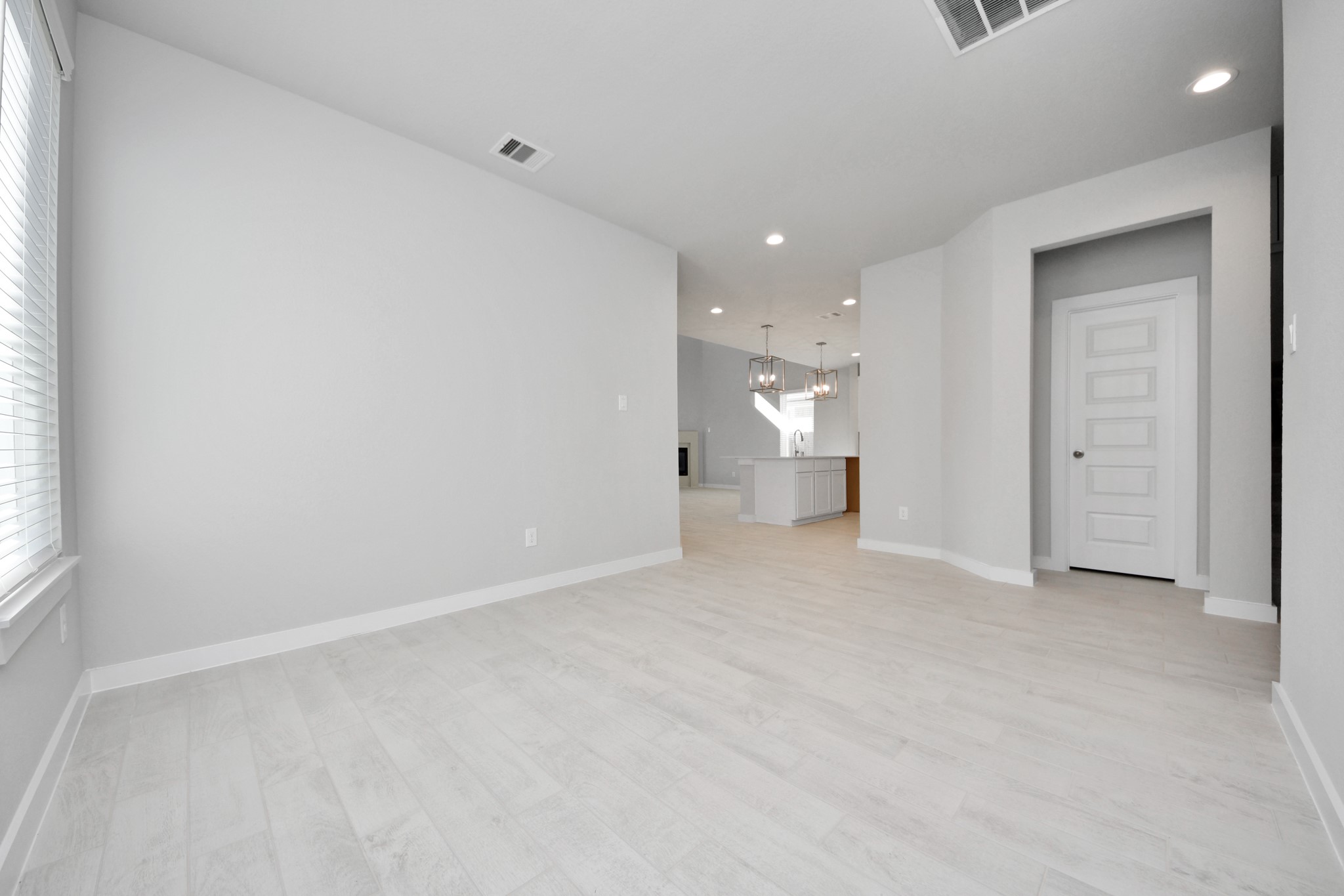 18611 Serapis Street Property Photo 8