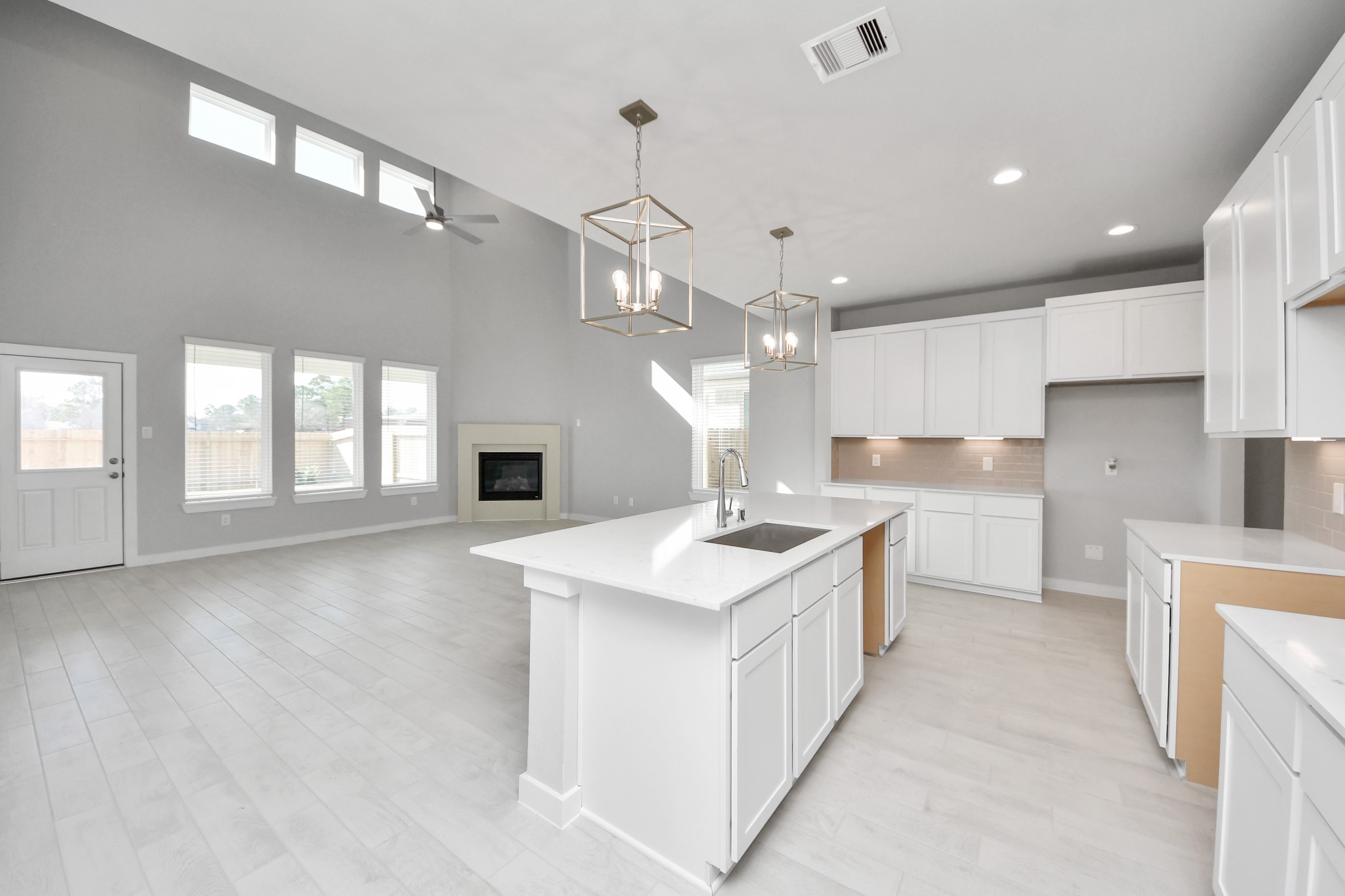 18611 Serapis Street Property Photo 10
