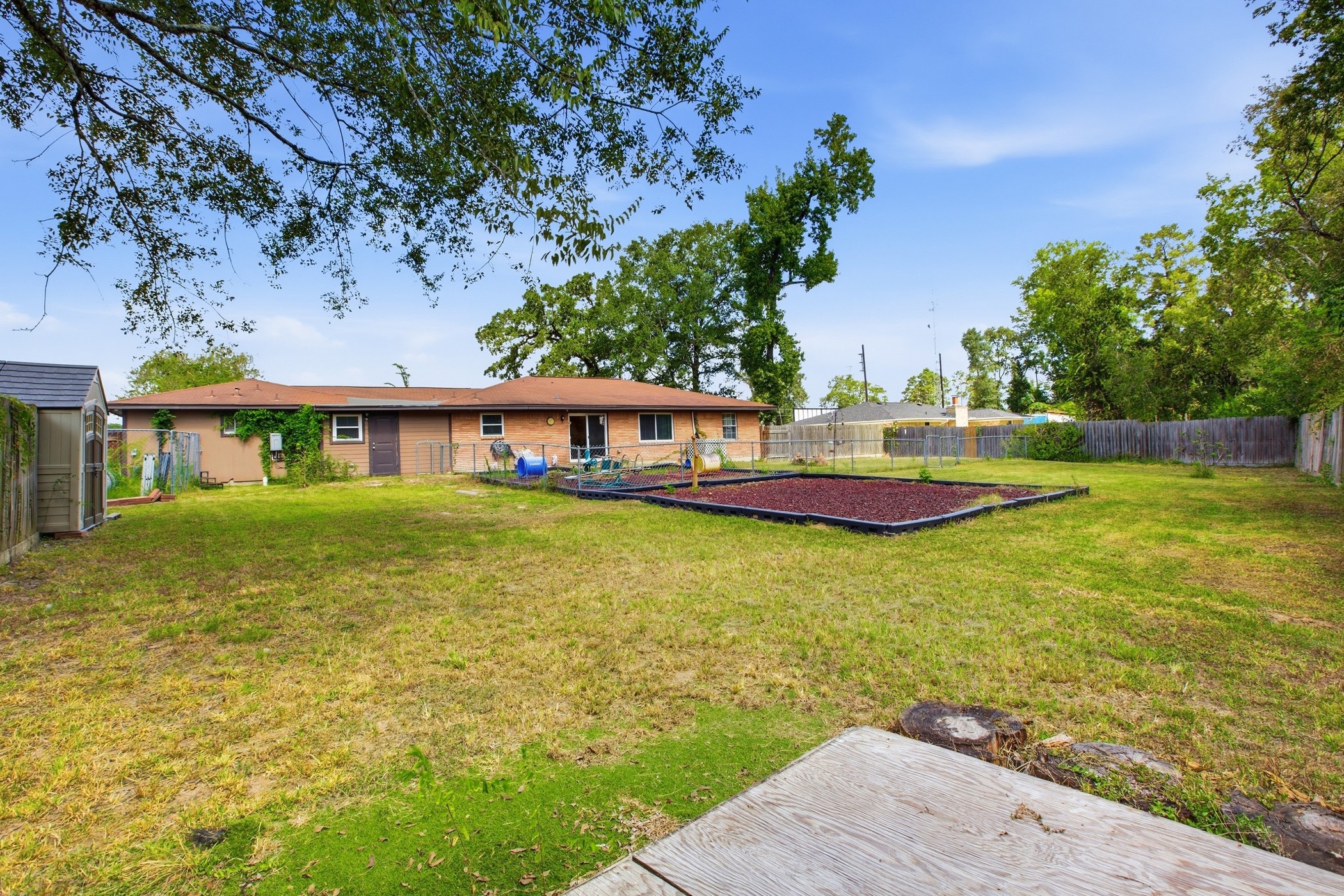 5302 Treaschwig Road Property Photo 18