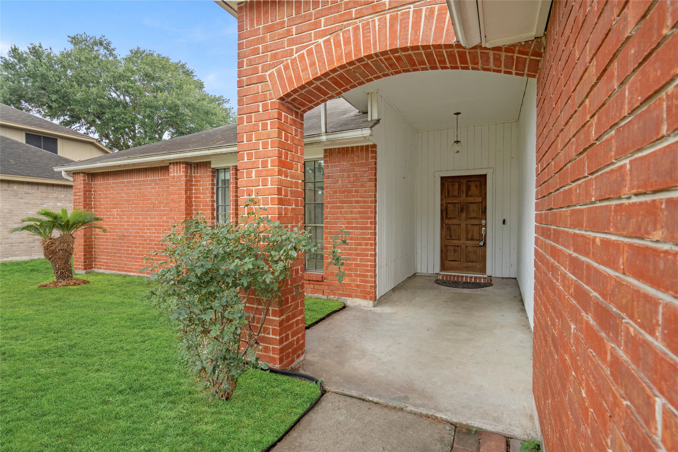 22514 Round Valley Drive Property Photo 5