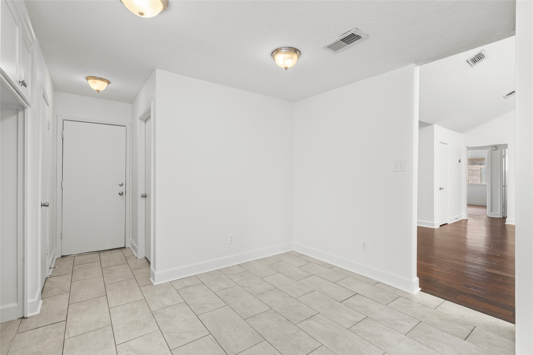 22514 Round Valley Drive Property Photo 20