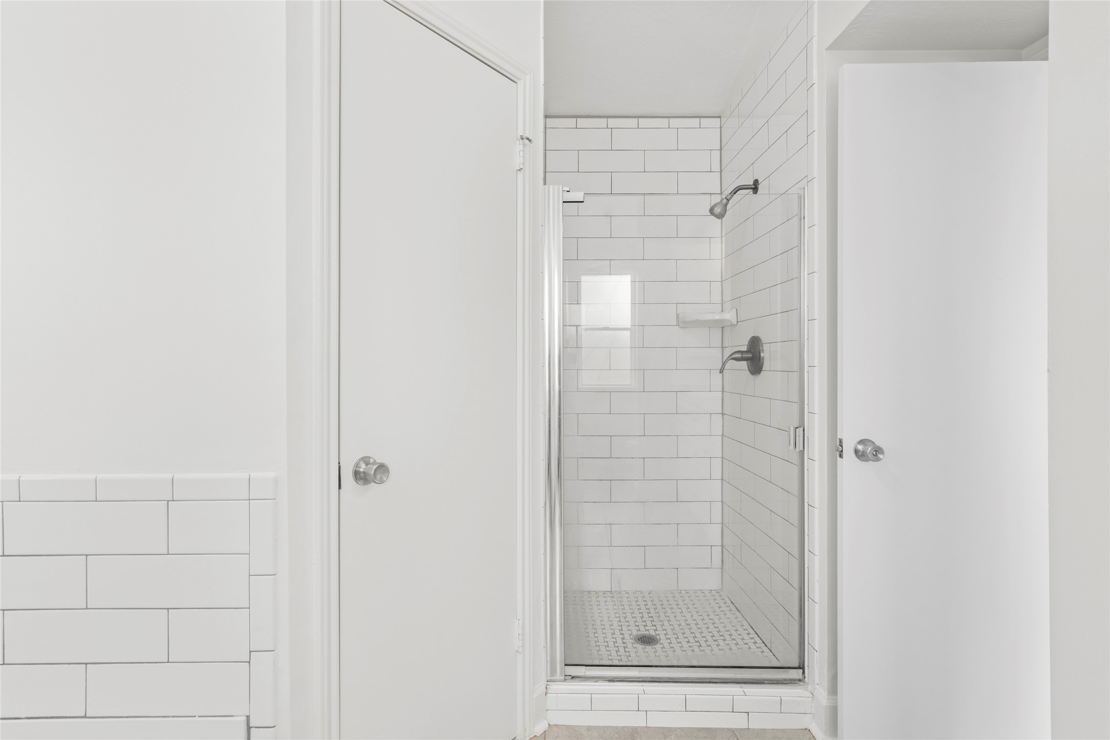 22514 Round Valley Drive Property Photo 32