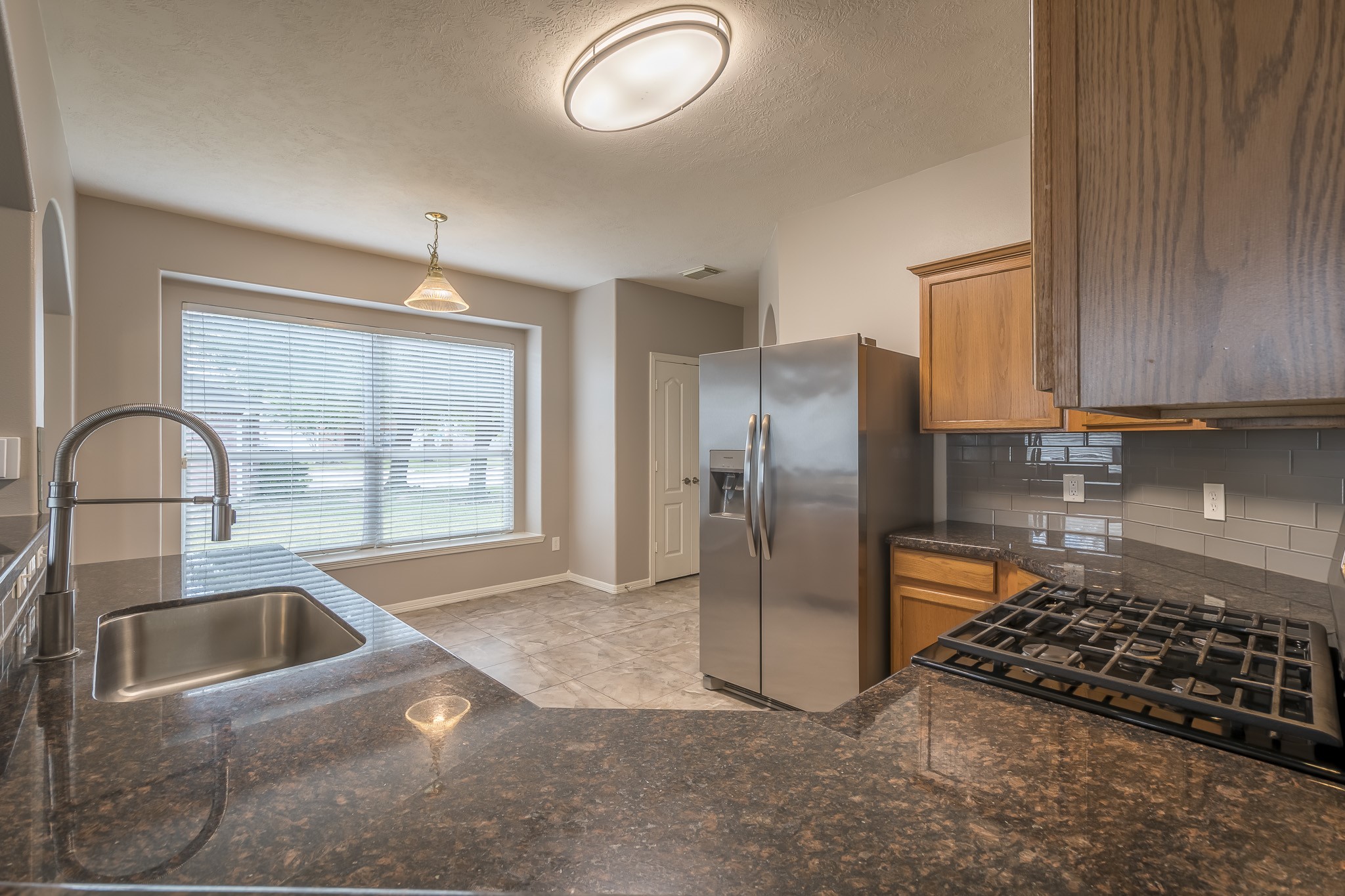 21902 Silverfield Park Lane Property Photo 6