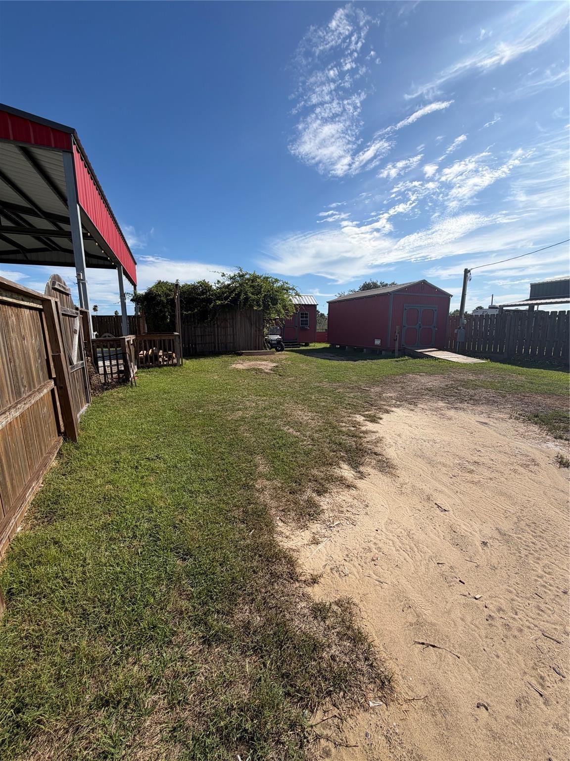 1122 N Tinkle Lane Property Photo 28