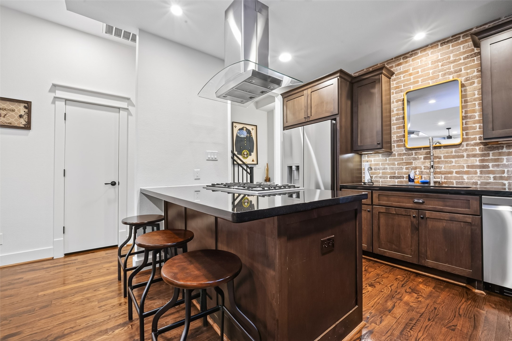 2019 Mcduffie Street Property Photo 11