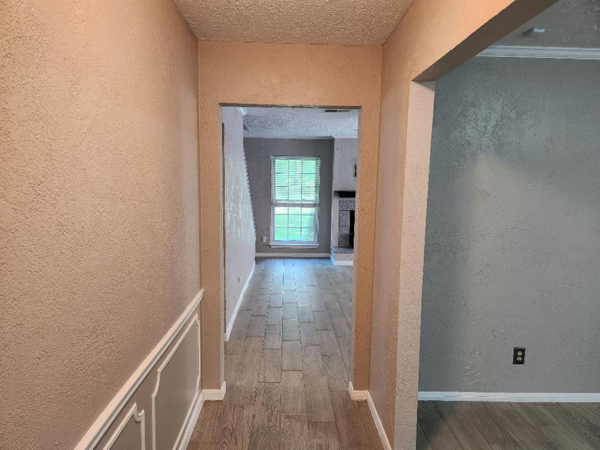 2322 Deer Valley Drive Property Photo 6