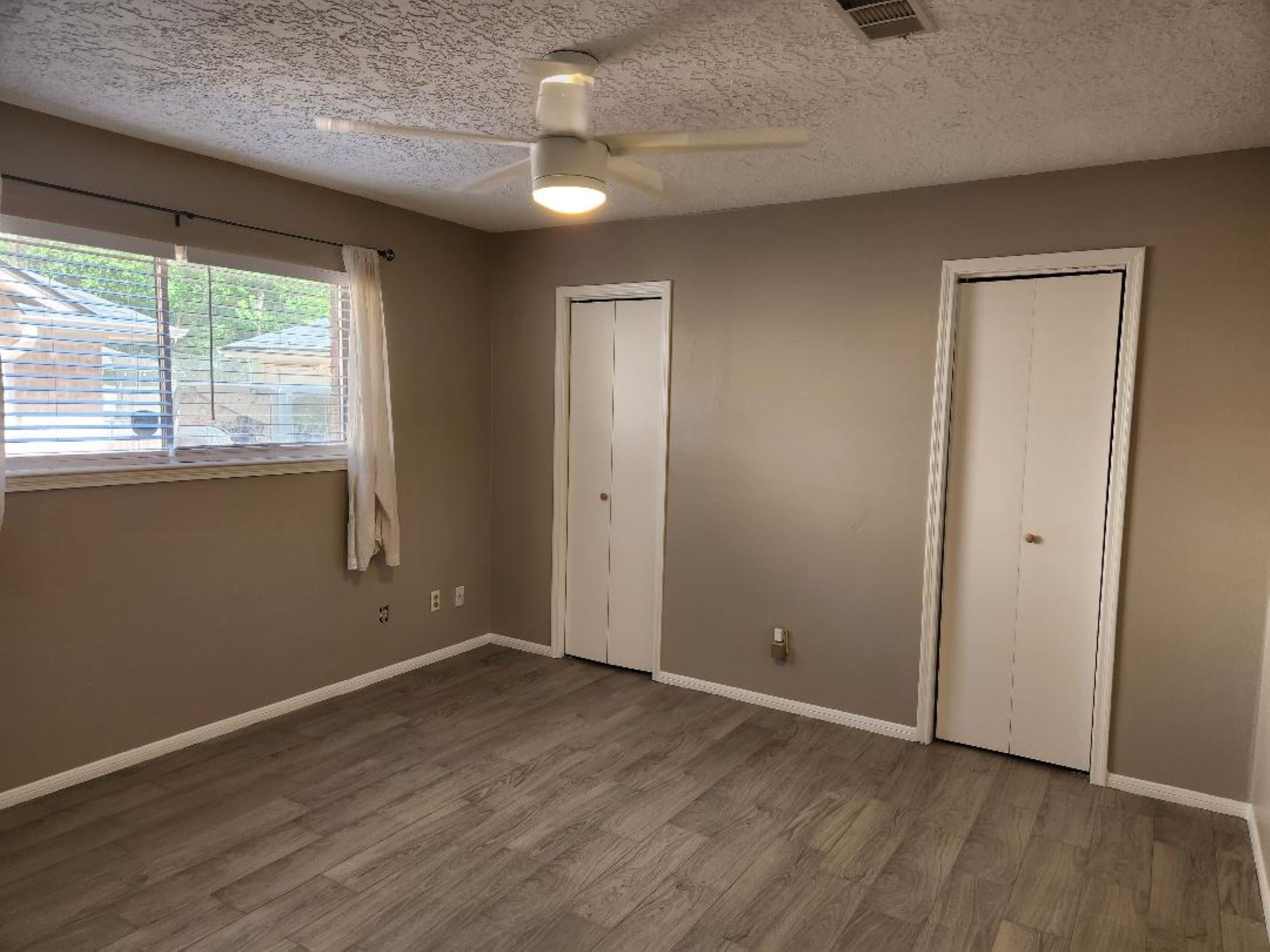 2322 Deer Valley Drive Property Photo 21
