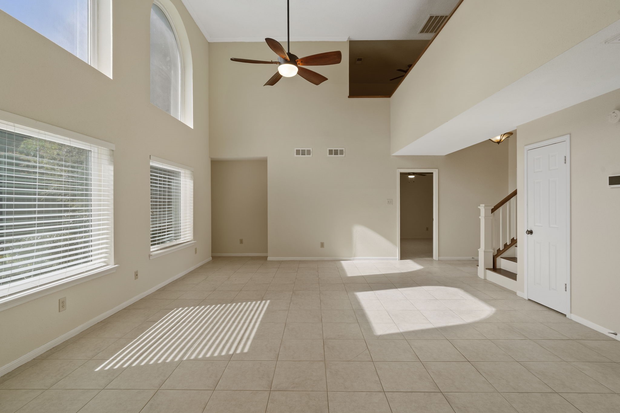 2915 Cane Field Drive Property Photo 6