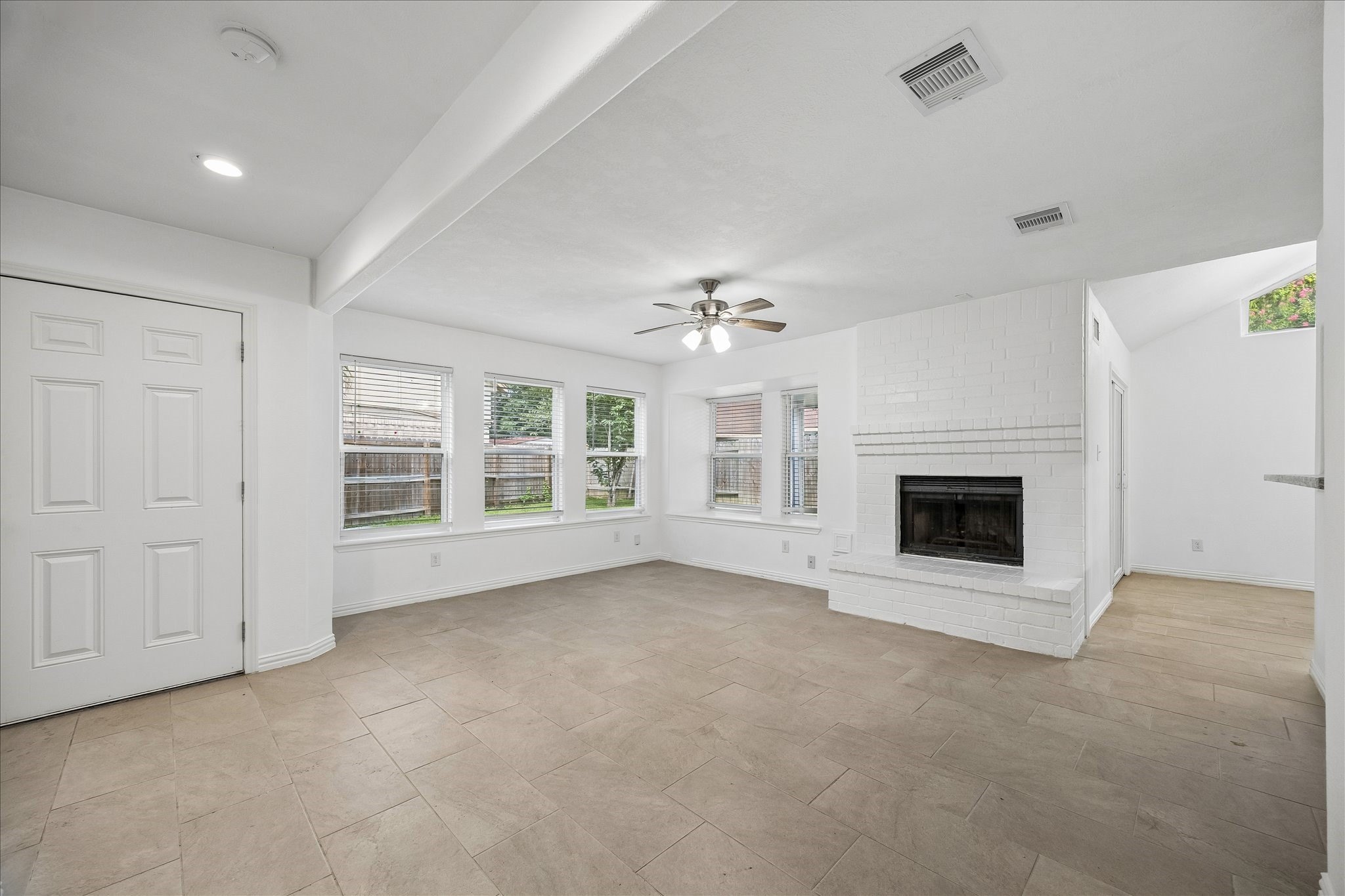 12419 Truesdell Drive Property Photo 3