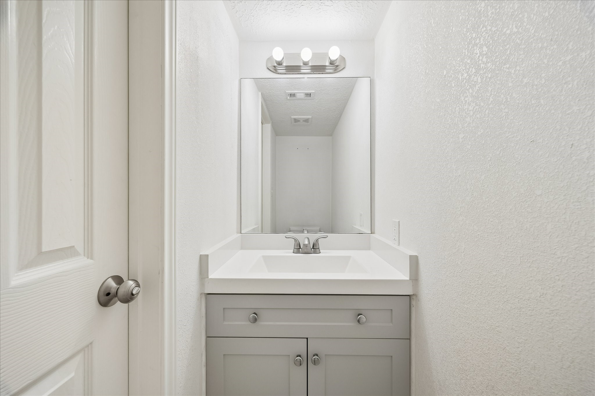 12419 Truesdell Drive Property Photo 10