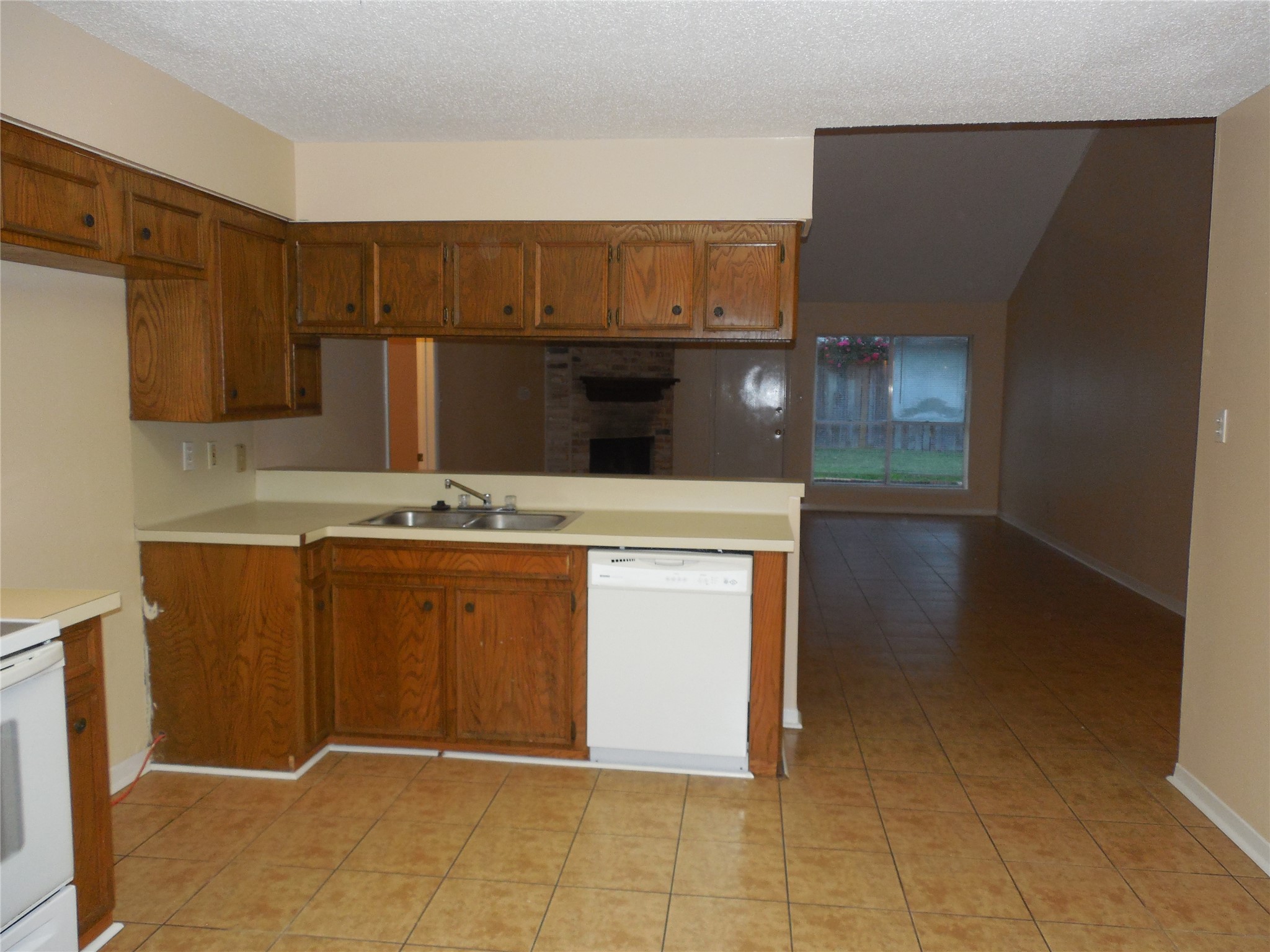 22614 Capitol Landing Lane Property Photo 6