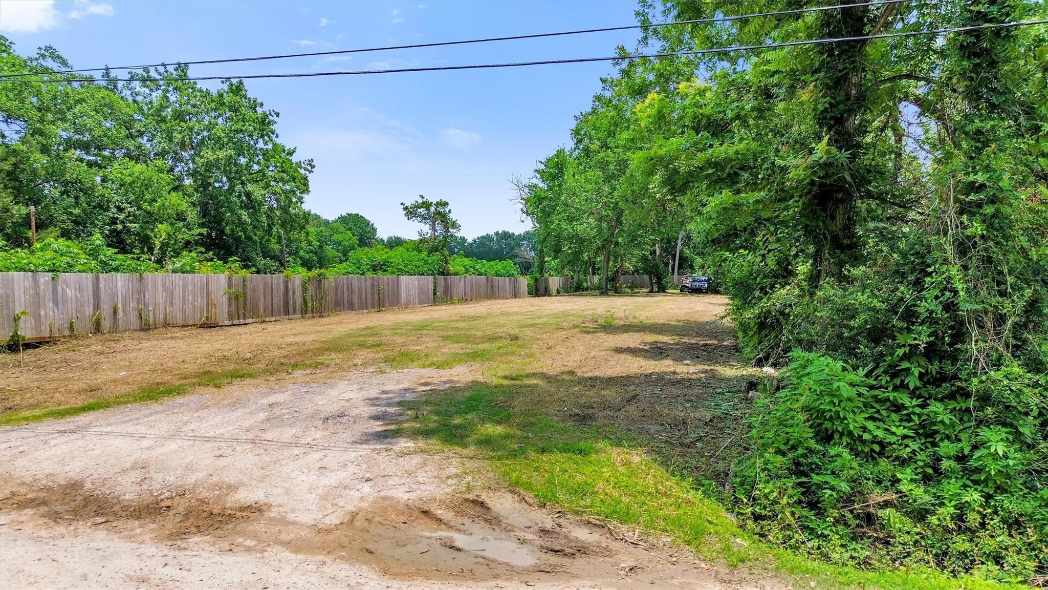 9706 Irby Street Property Photo 5