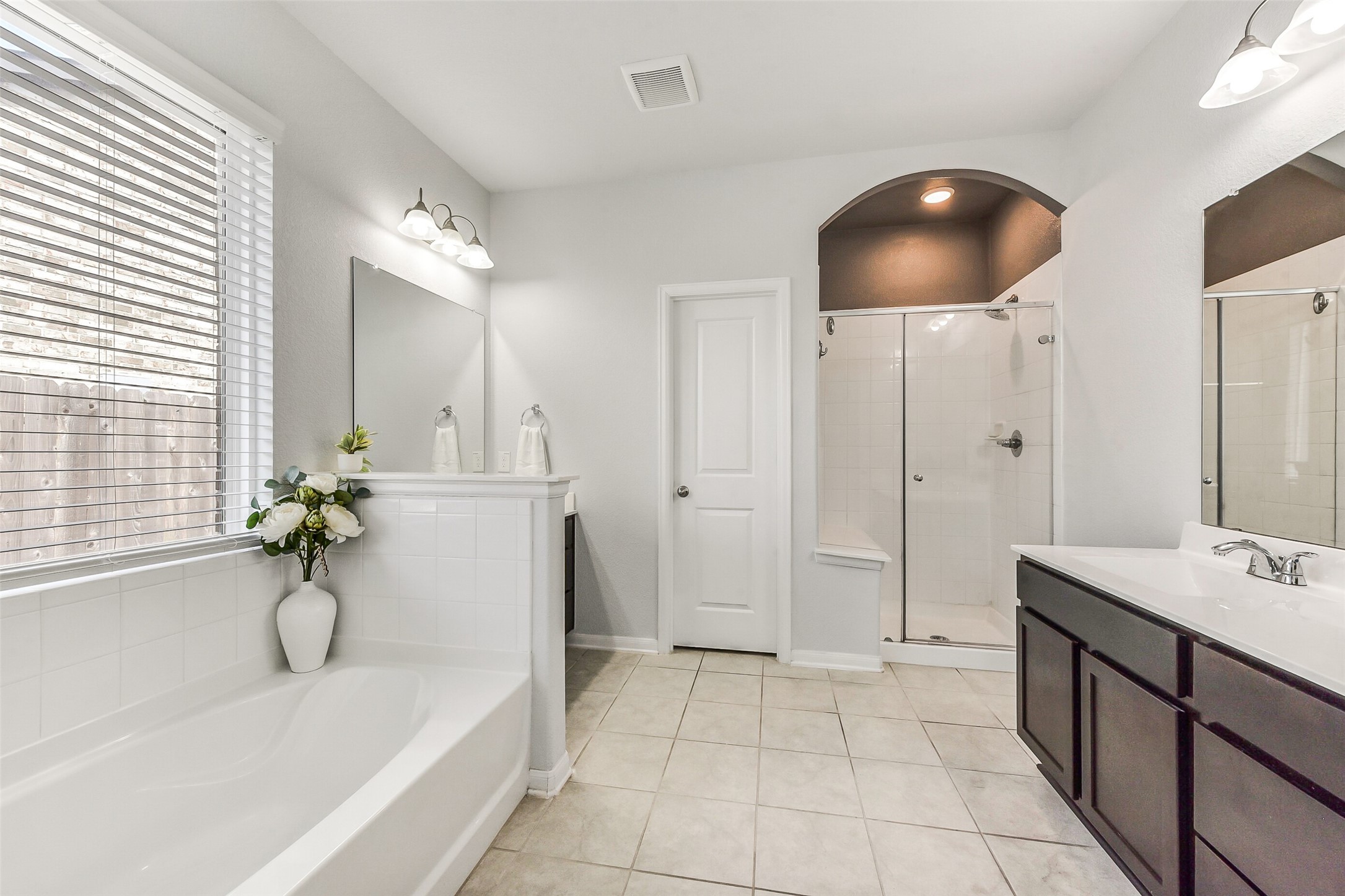 12430 Ashgrove Point Drive Property Photo 19