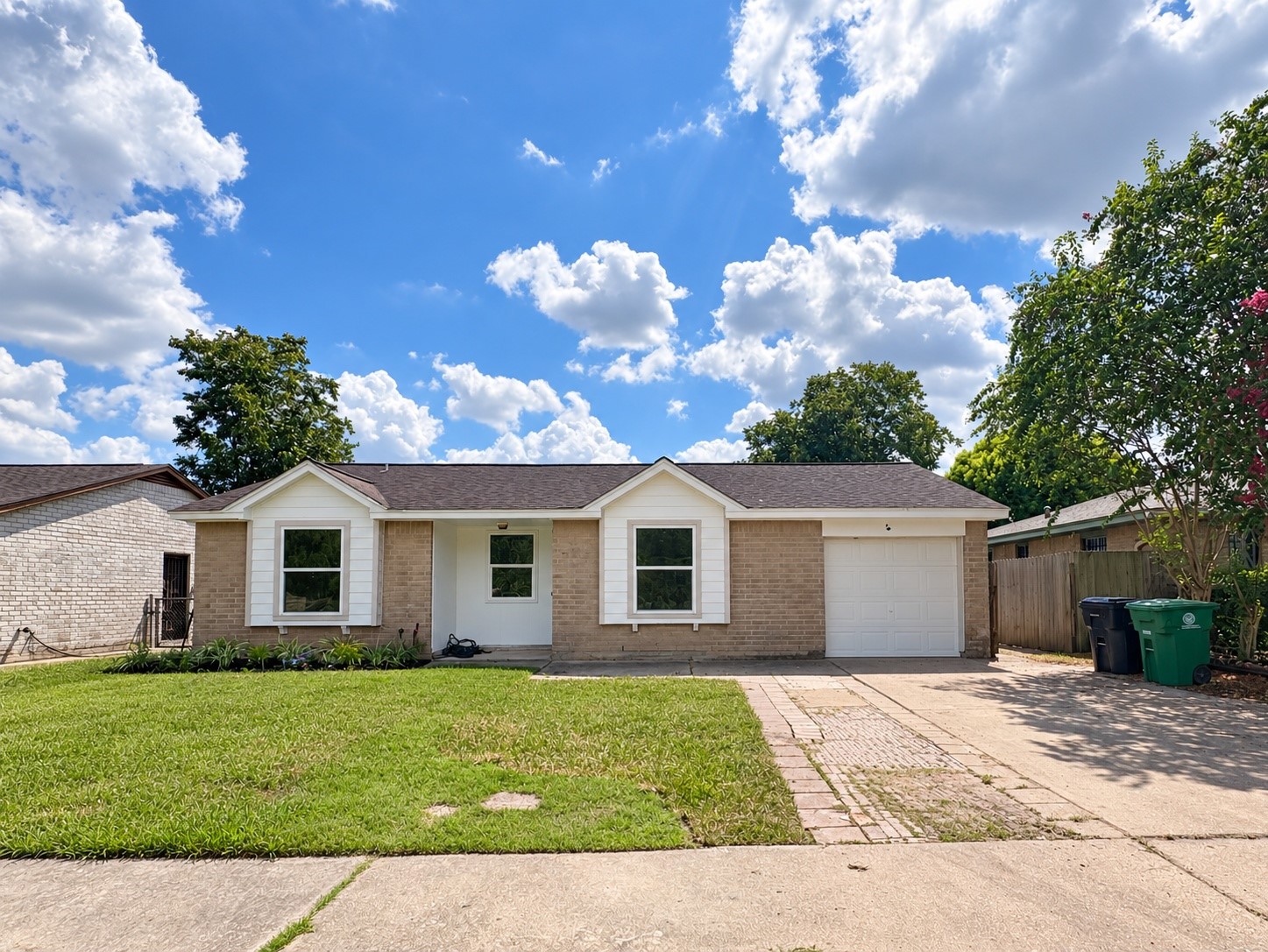 274 Dyna Drive Property Photo 1