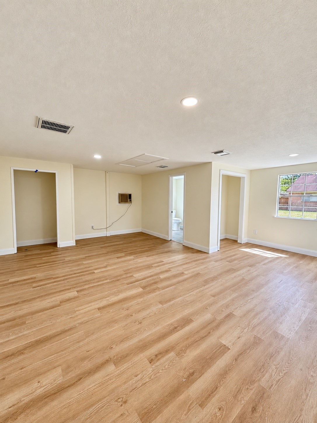 274 Dyna Drive Property Photo 5