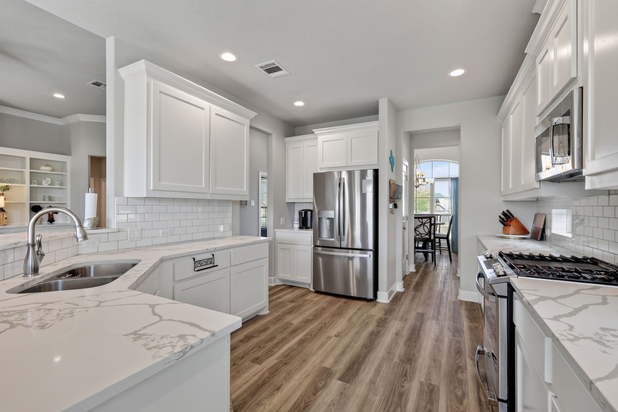 1501 Timber Oaks Drive Property Photo 15