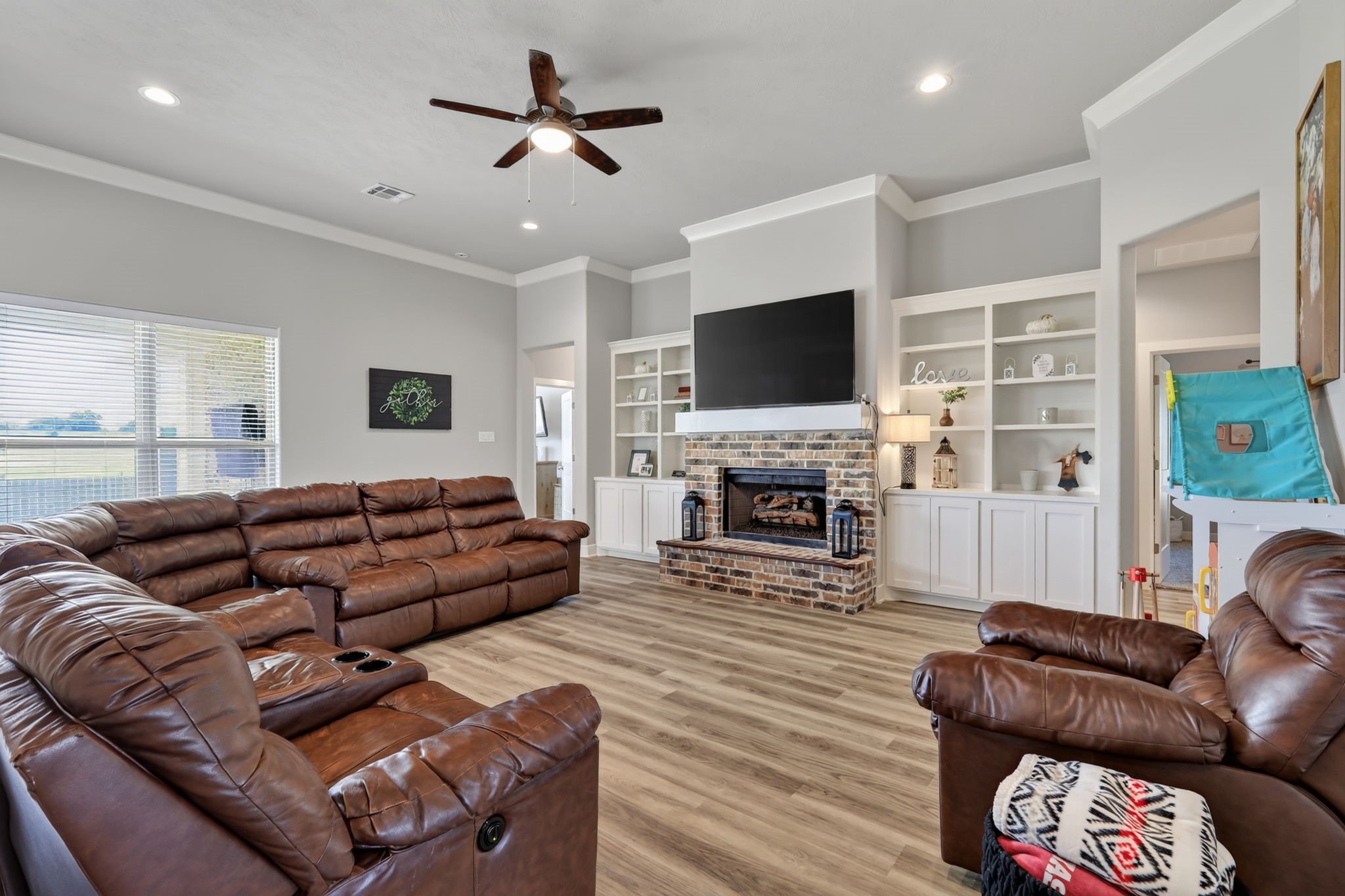 1501 Timber Oaks Drive Property Photo 19