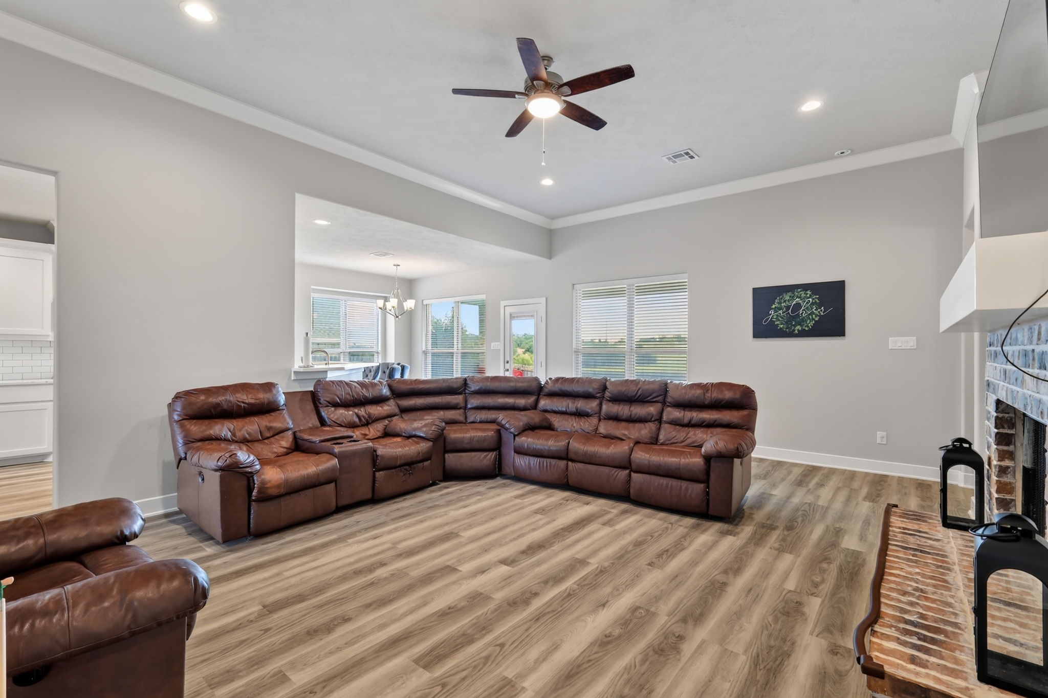 1501 Timber Oaks Drive Property Photo 20