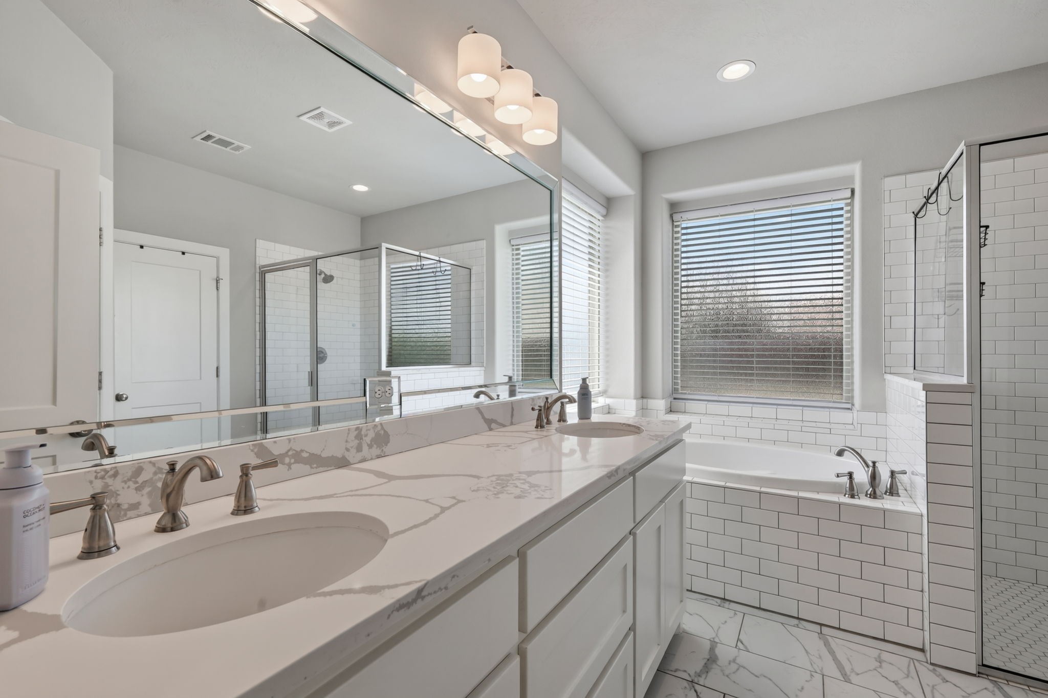 1501 Timber Oaks Drive Property Photo 26