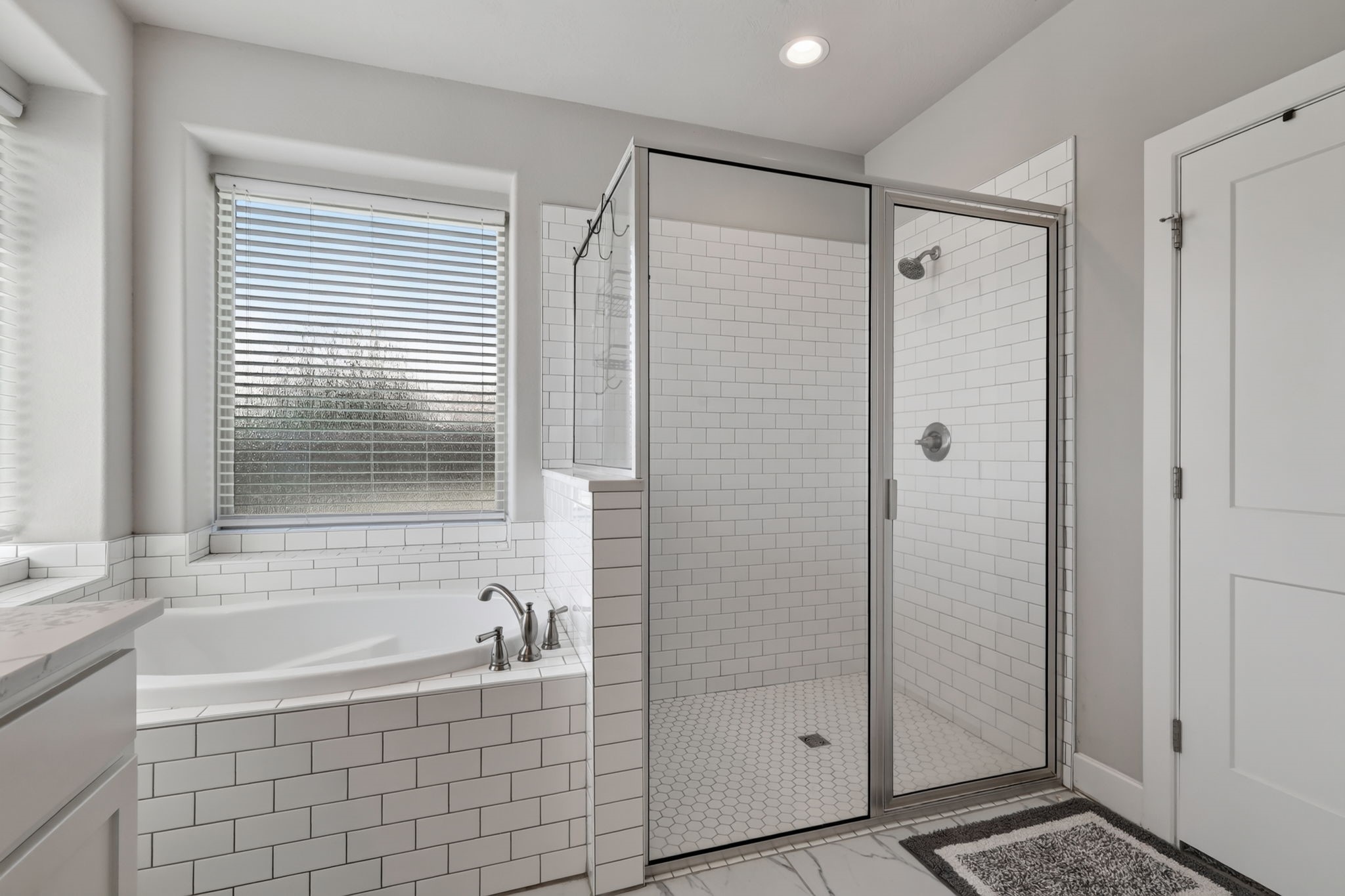 1501 Timber Oaks Drive Property Photo 28