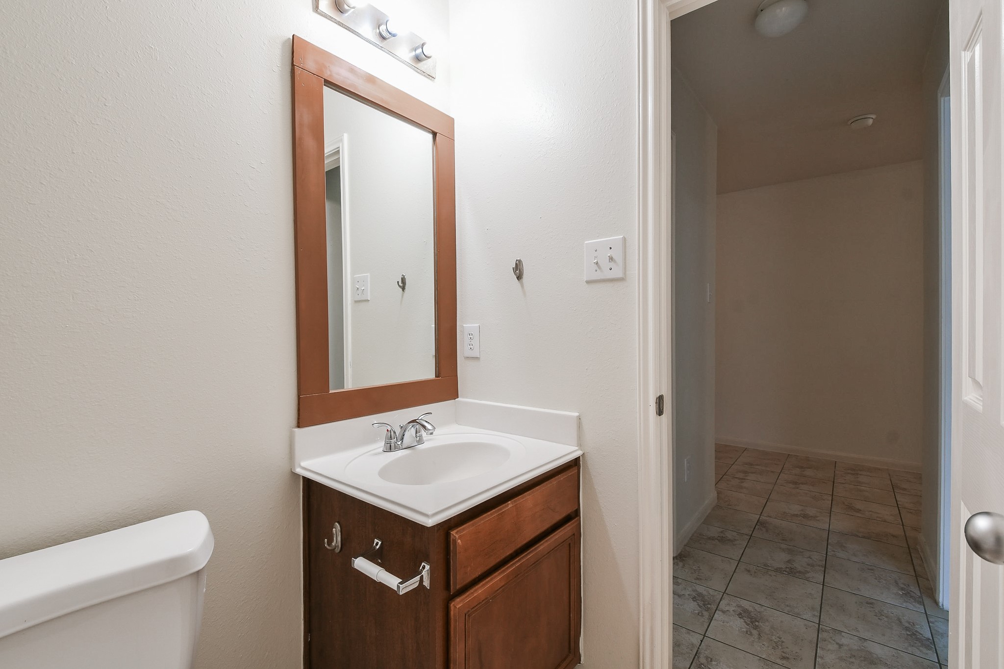 8334 Loetsch Ridge Way Property Photo 26