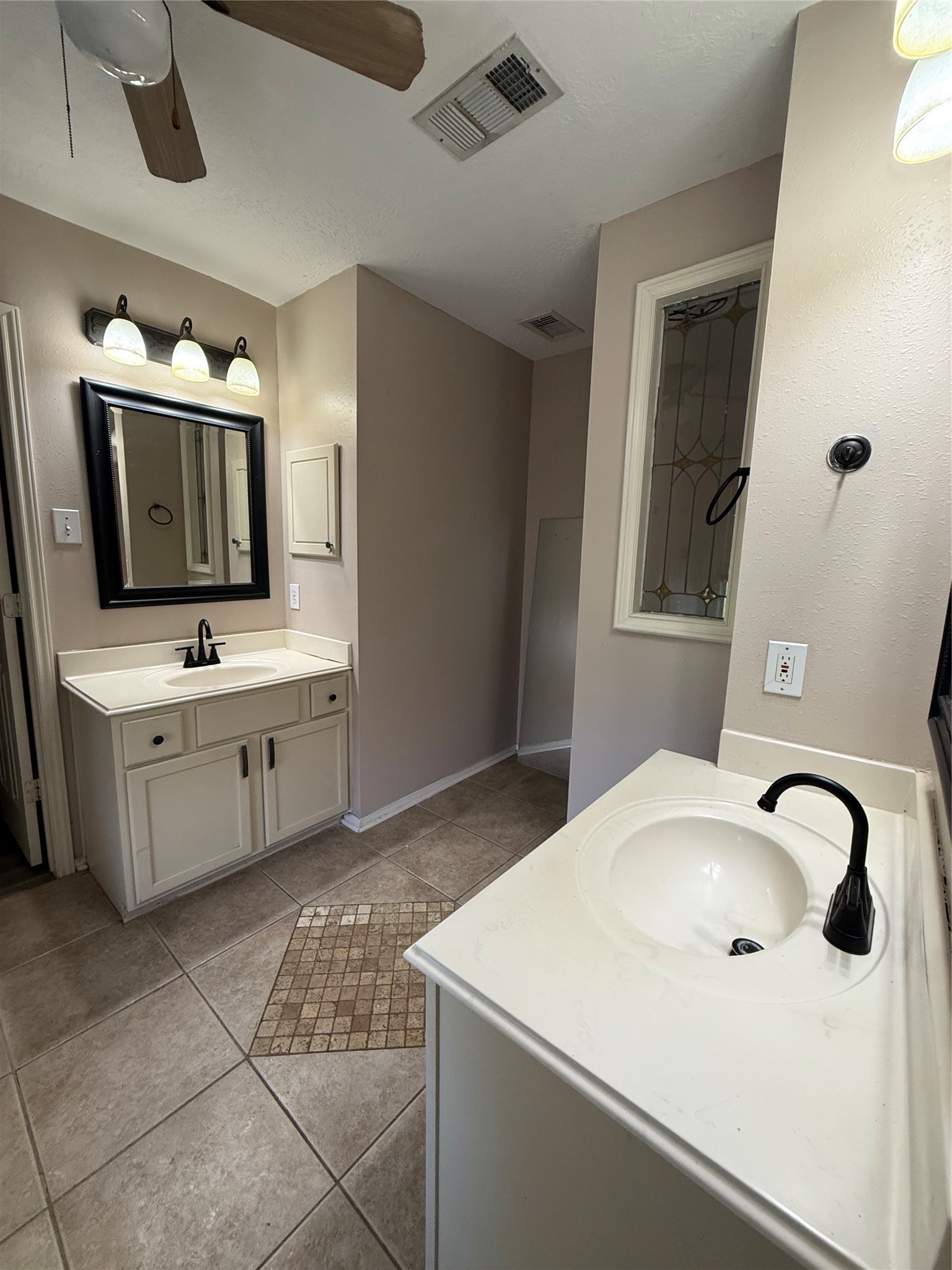 20823 Camphor Tree Drive Property Photo 8