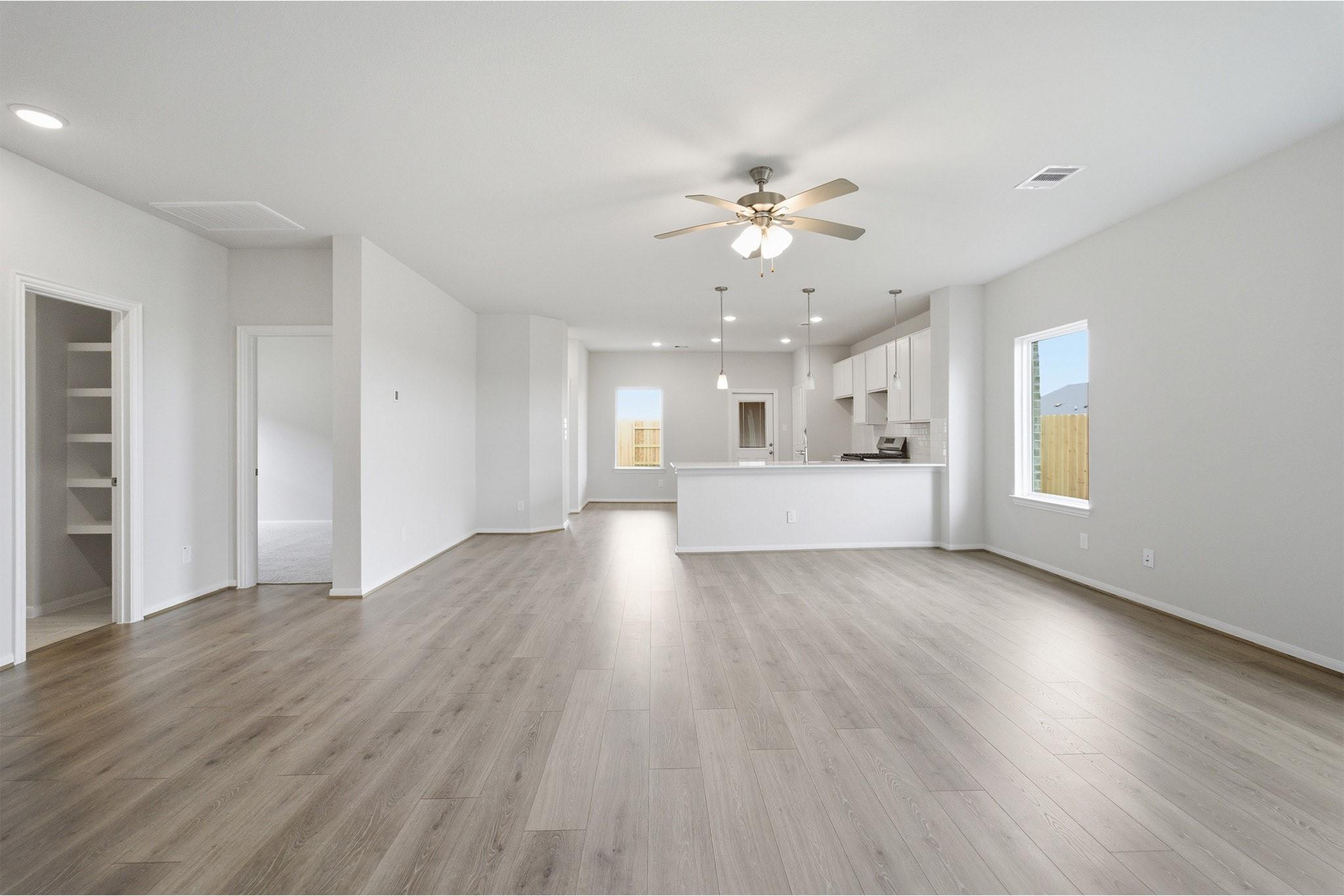 8023 Jasper Meadows Way, Angleton Tx 77515 Property Photo 12