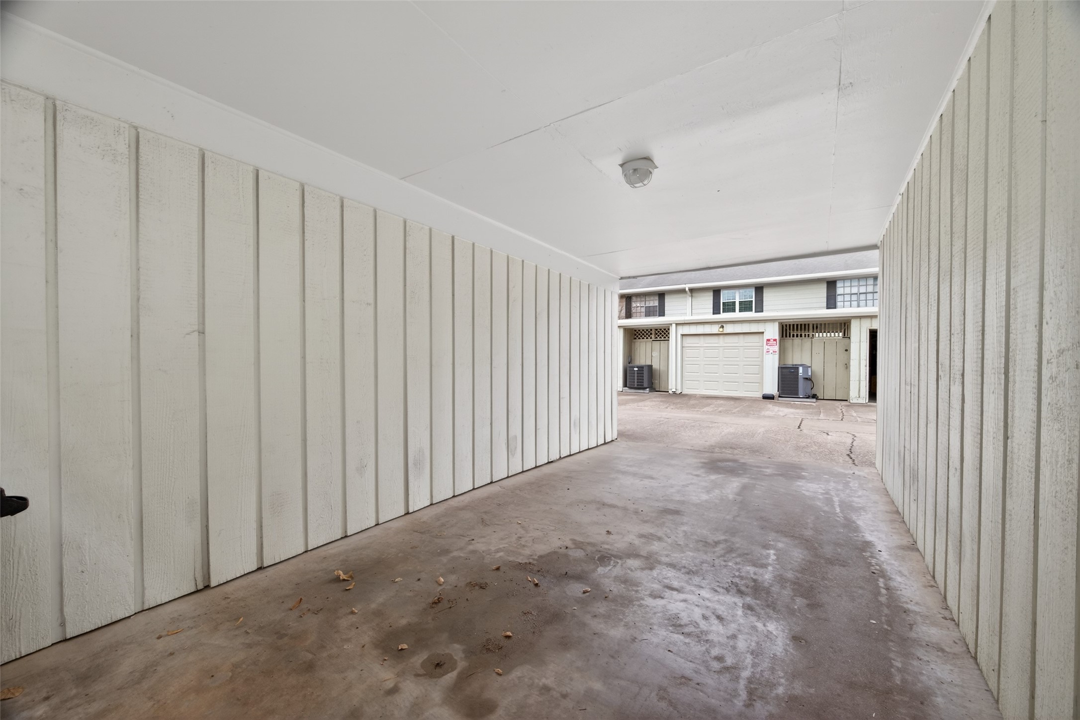 12705 Huntingwick Drive 165 Property Photo 38