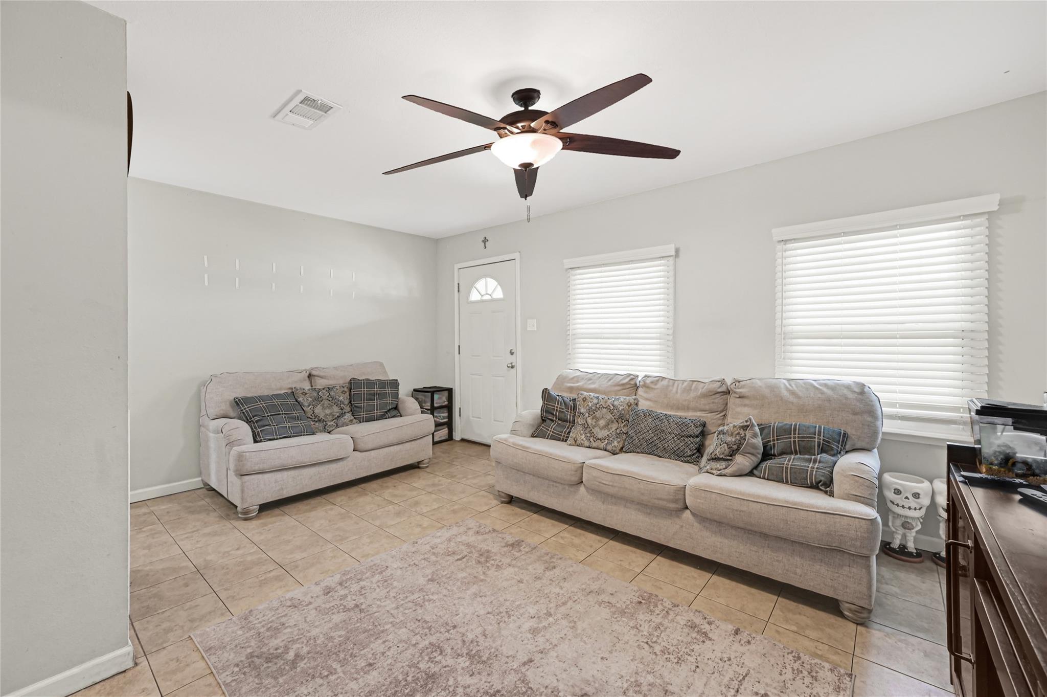 4223 Neal Street, Houston Tx 77017 Property Photo 4