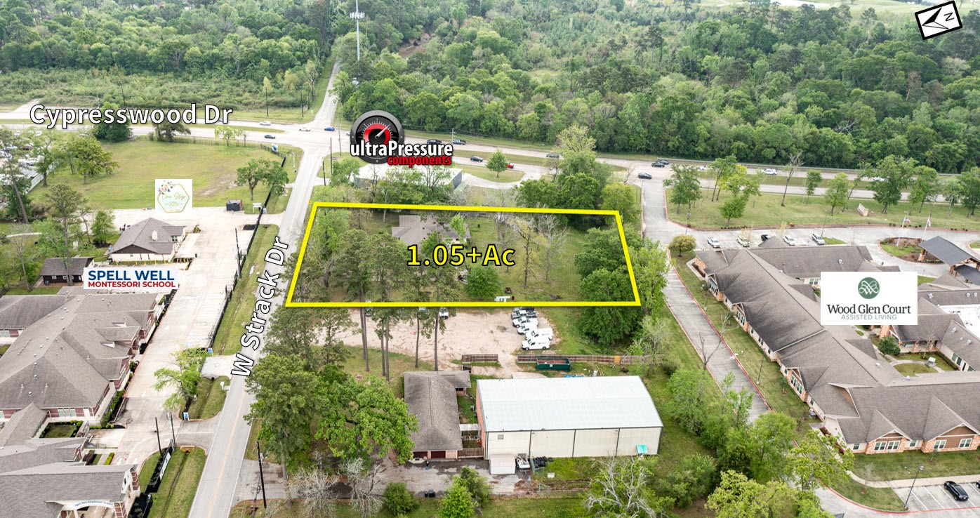 17427 W Strack Drive Property Photo 3
