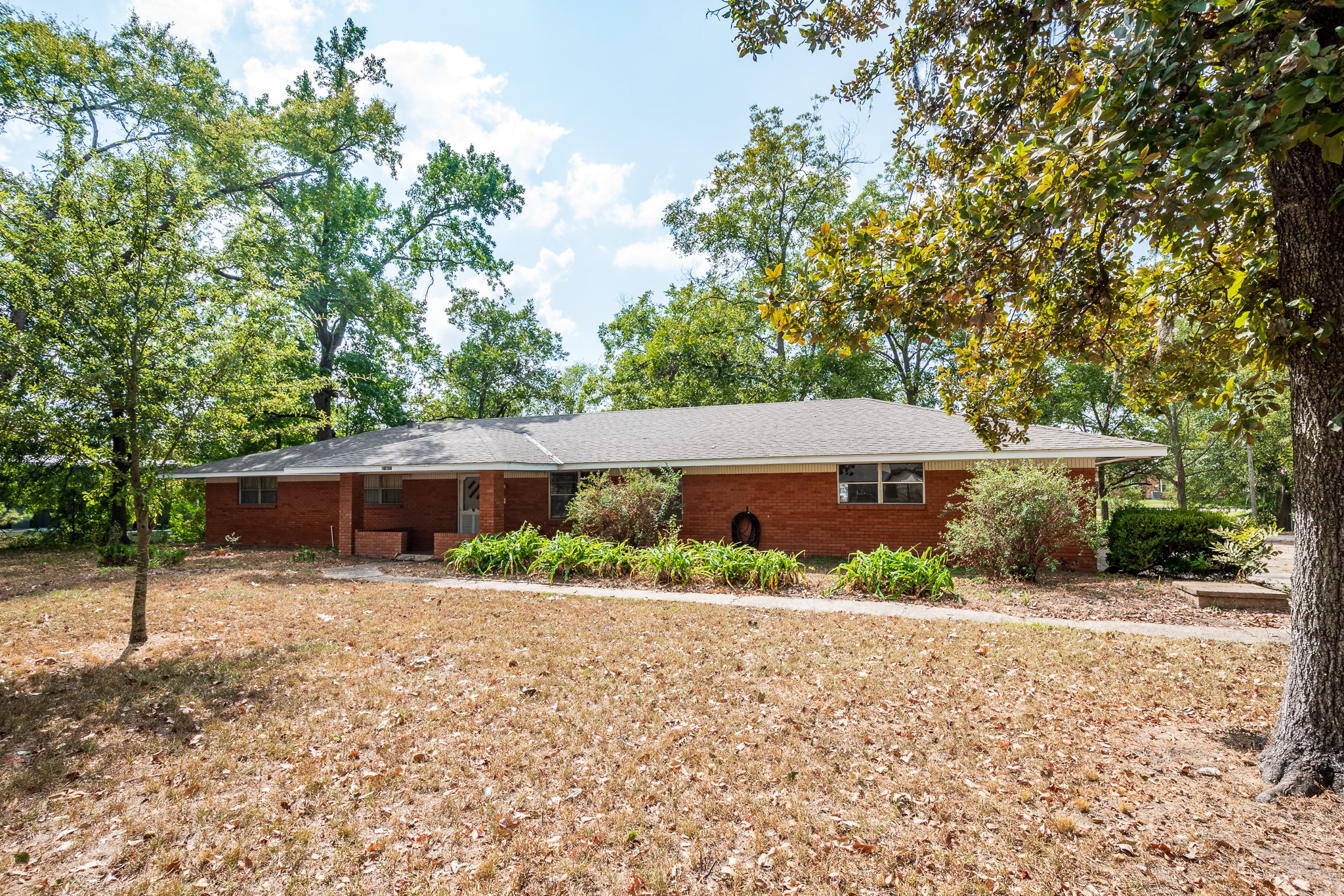 17427 W Strack Drive Property Photo 5