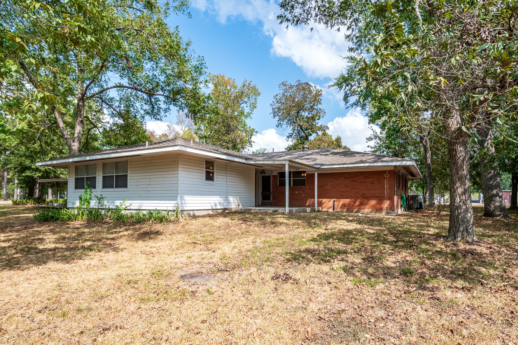 17427 W Strack Drive Property Photo 7