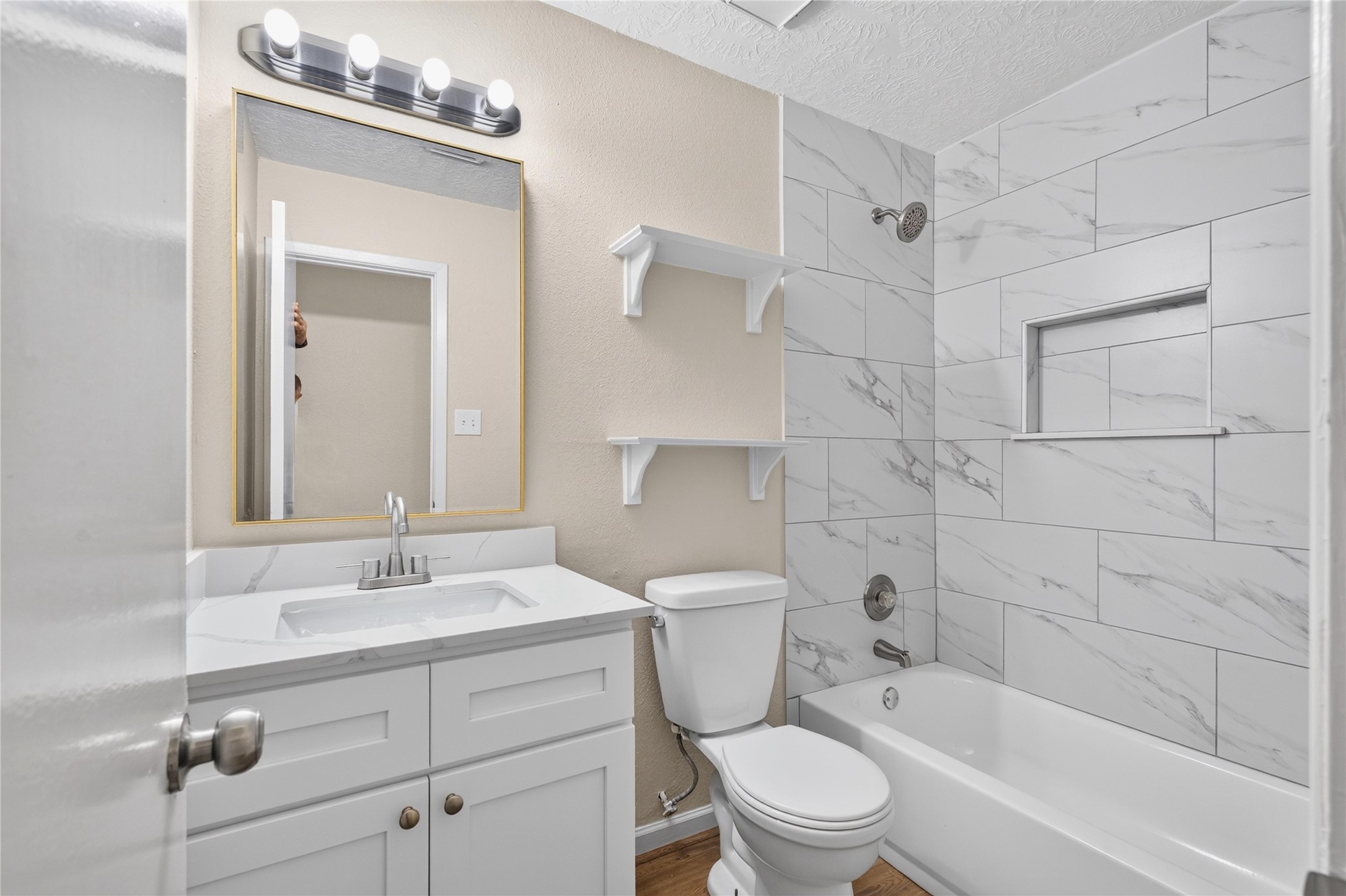 3802 Farlan Lane Property Photo 15