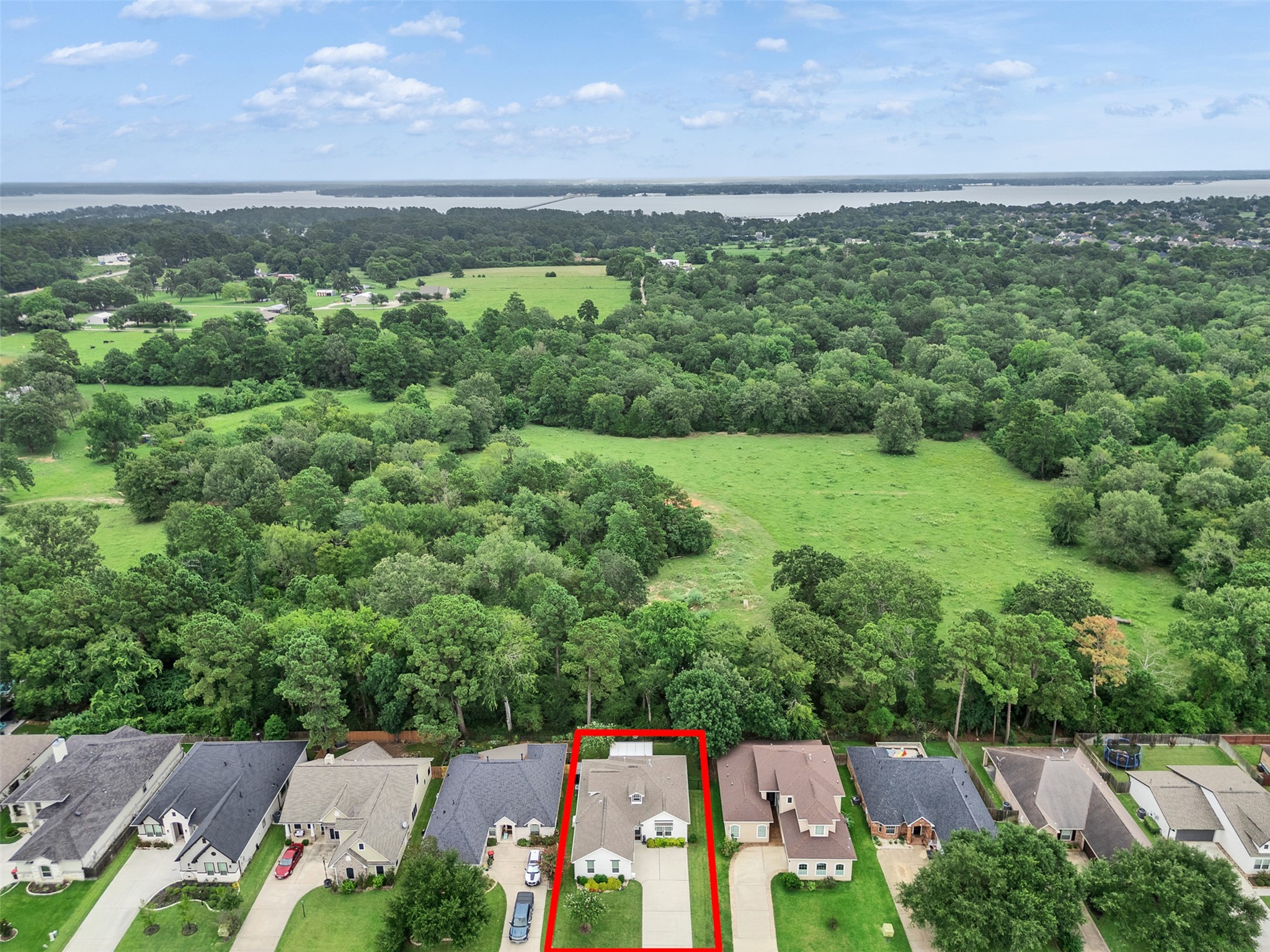 49 Wyndemere Drive Property Photo 4