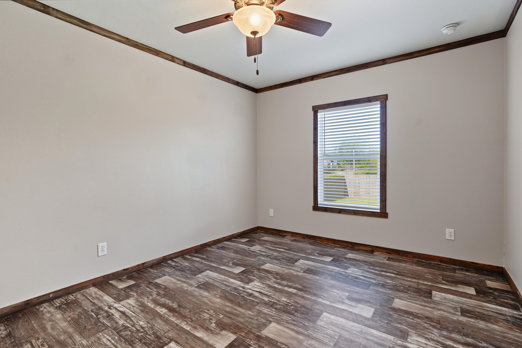 546 5th Street Property Photo 26