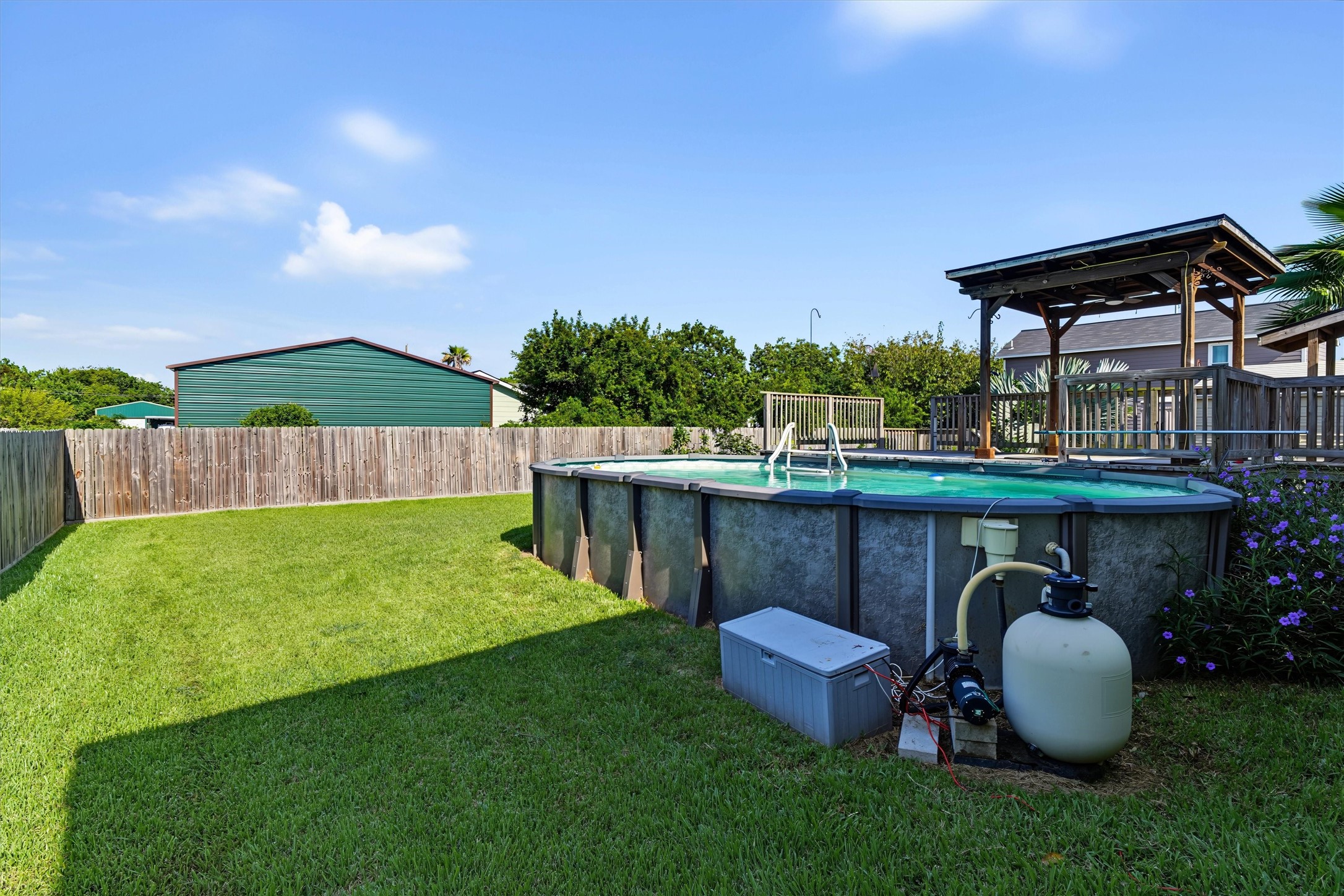 546 5th Street Property Photo 30