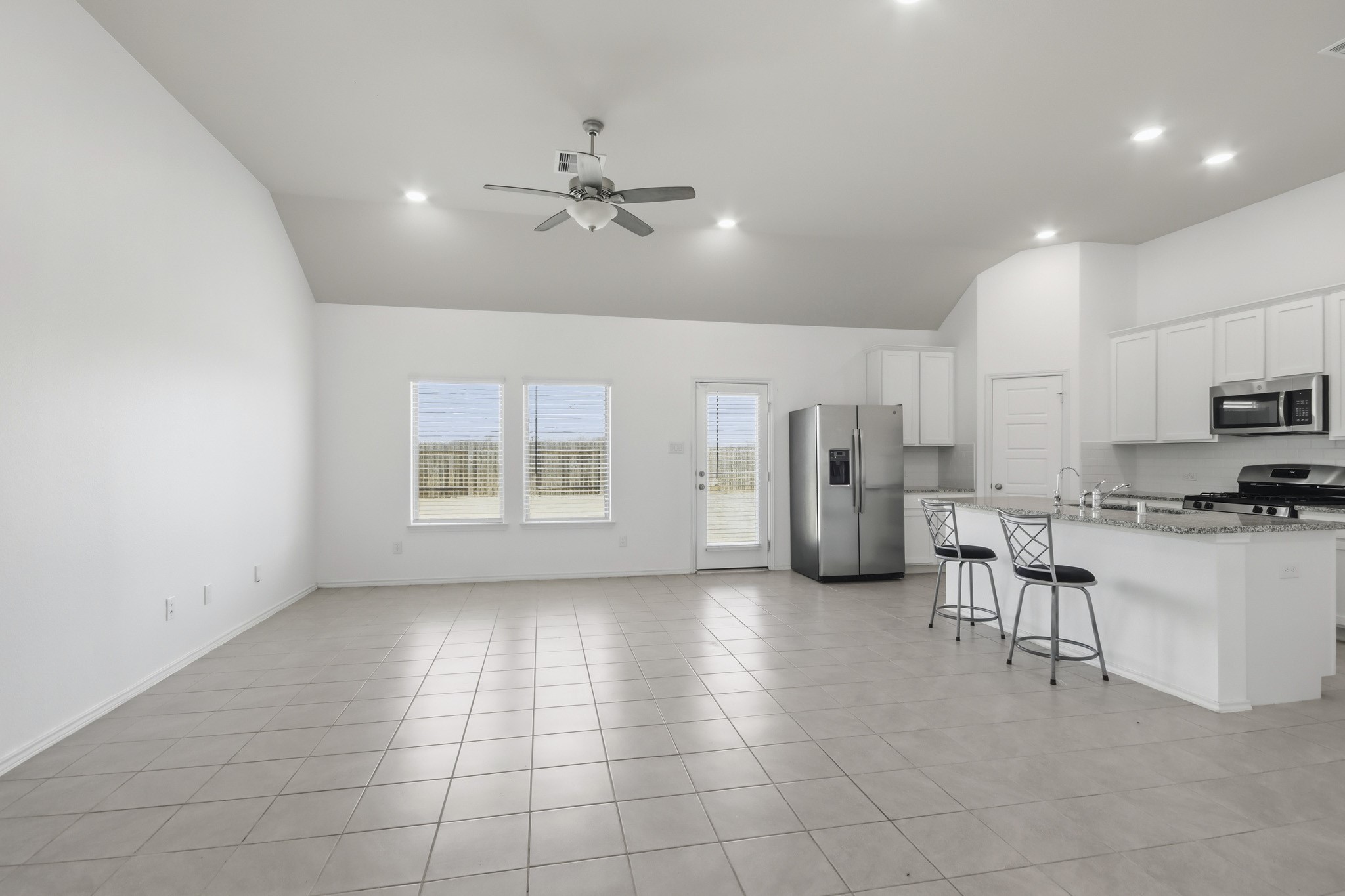 515 High Holly Circle Property Photo 5