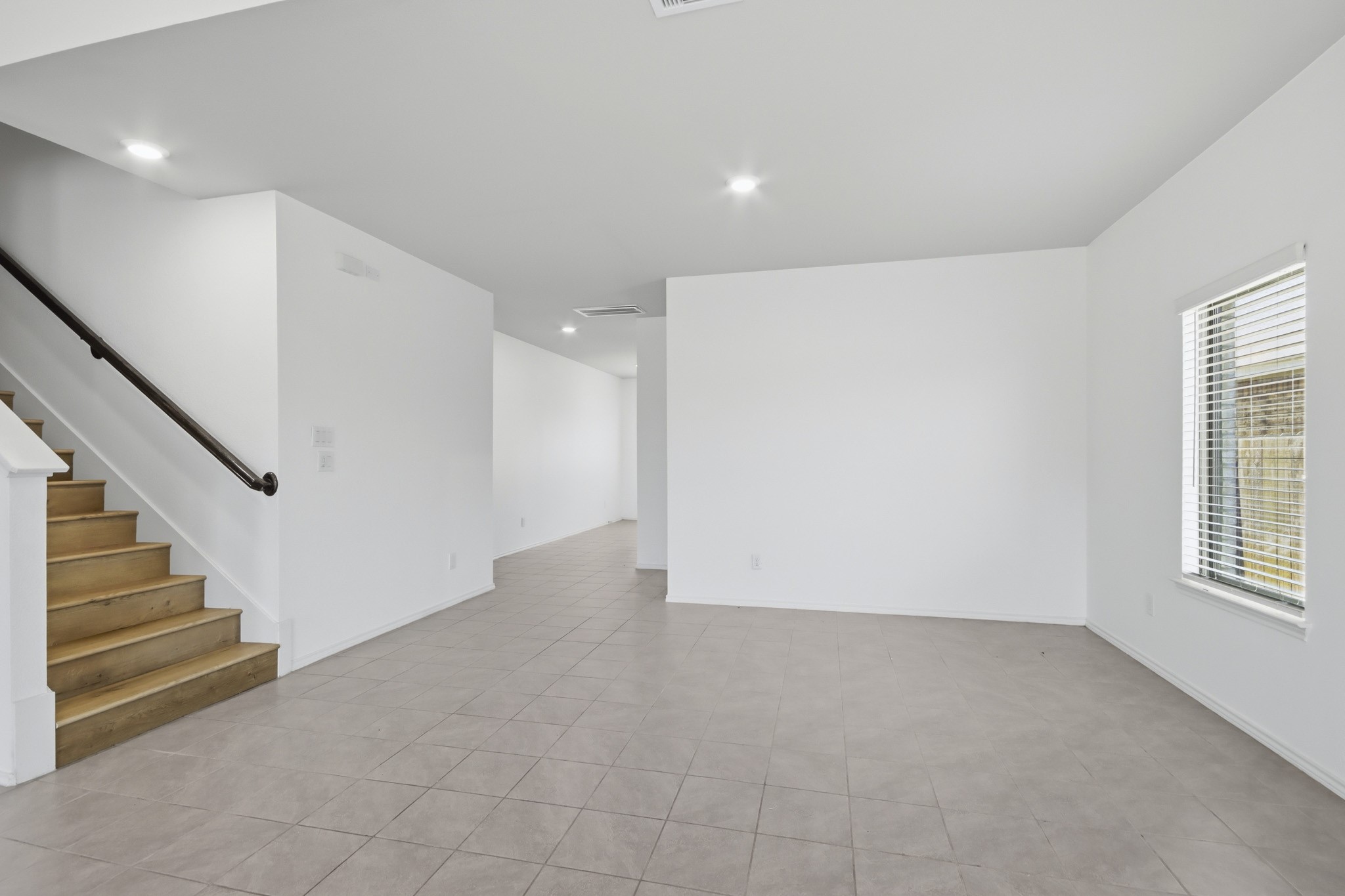 515 High Holly Circle Property Photo 9